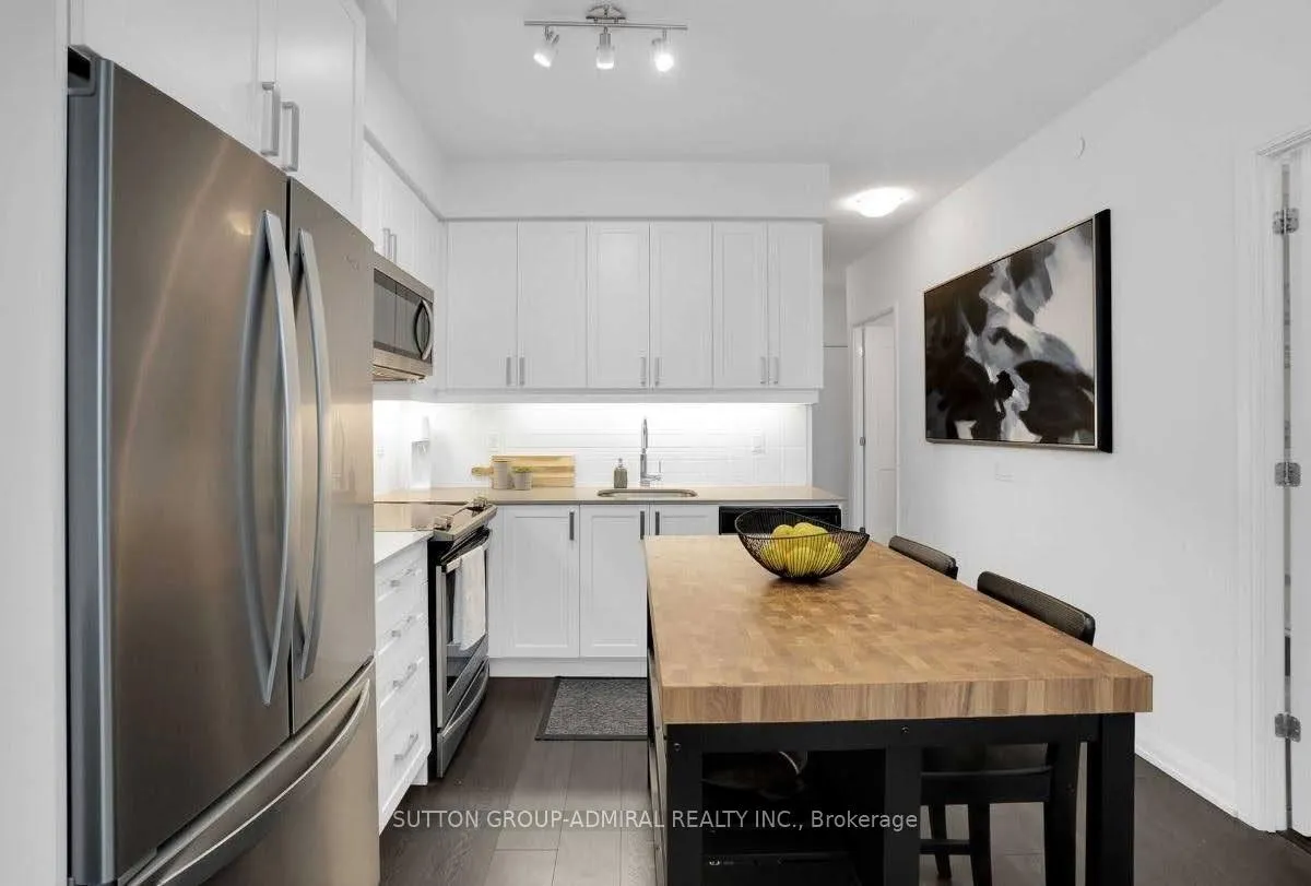 Photo 10 of Unit 2517, 7895 Jane Street, Vaughan, Concord — HOMEH