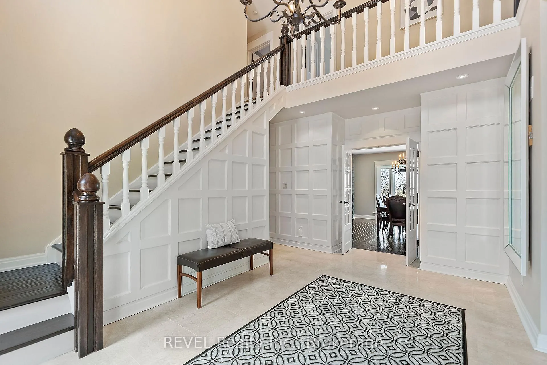 Photo 6 of 35 Clearview Heights, St. Catharines, Burleigh Hill — HOMEH