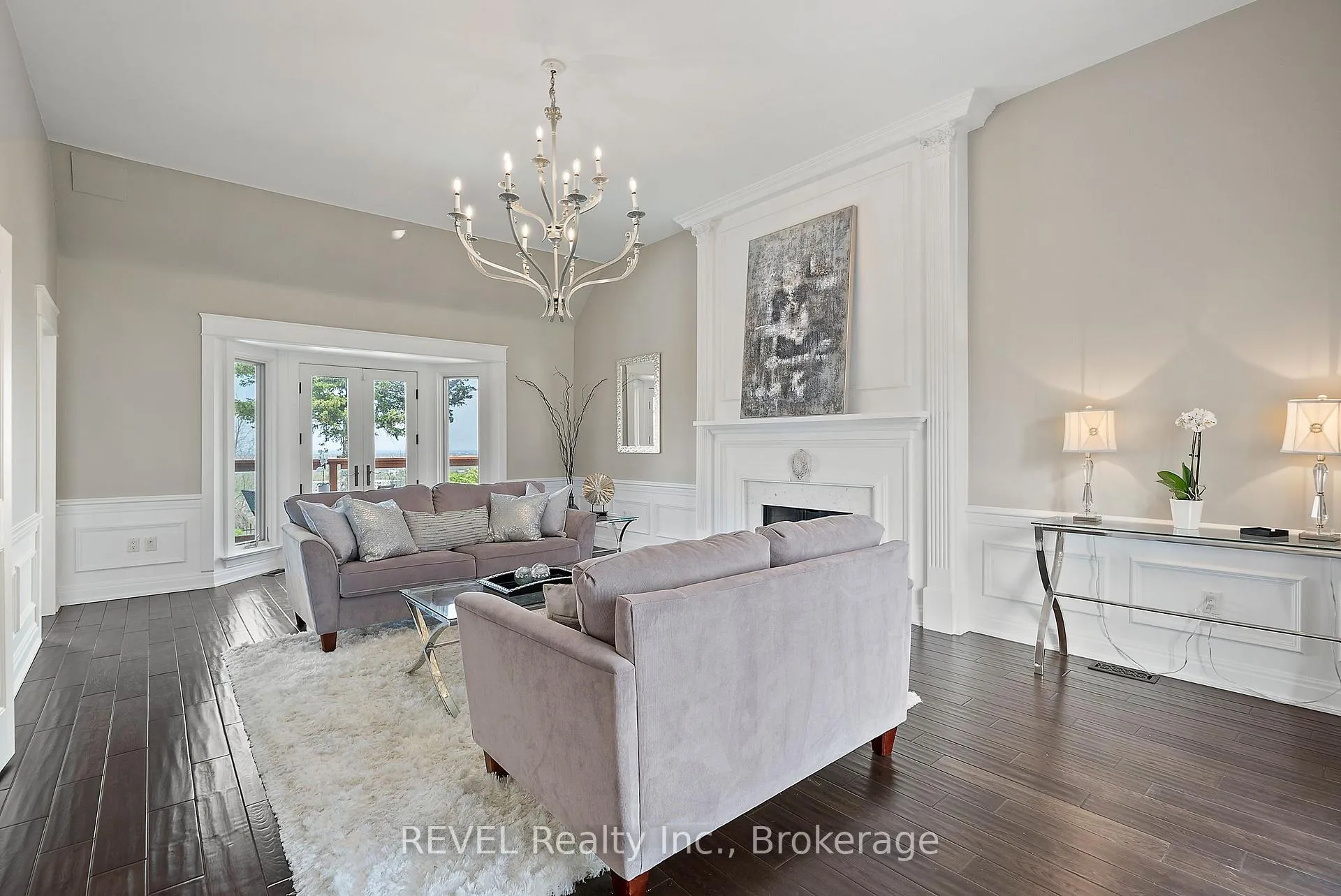 Photo 9 of 35 Clearview Heights, St. Catharines, Burleigh Hill — HOMEH