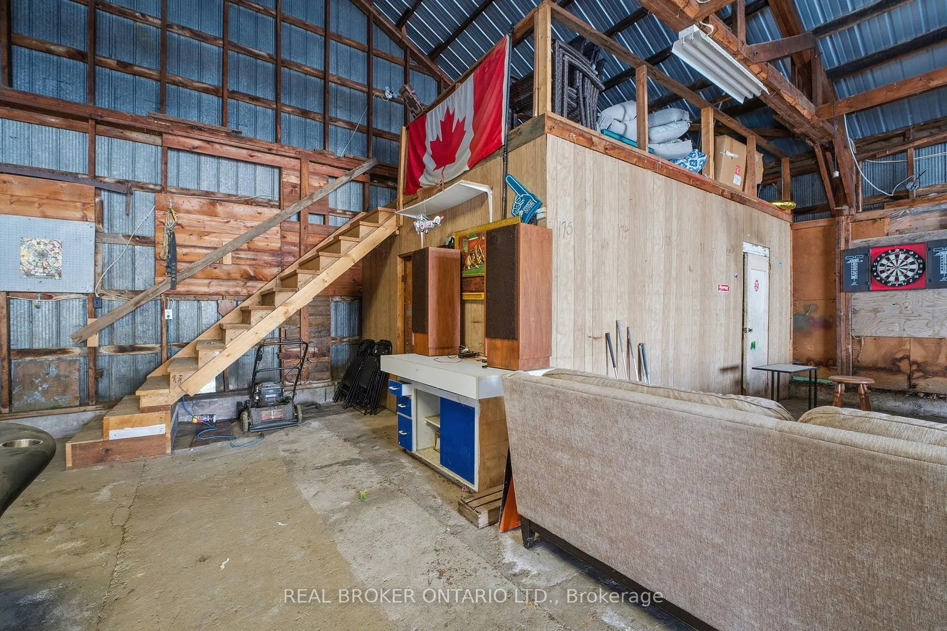 Photo 40 of 58 Queen Street N, Norfolk, Simcoe — HOMEH