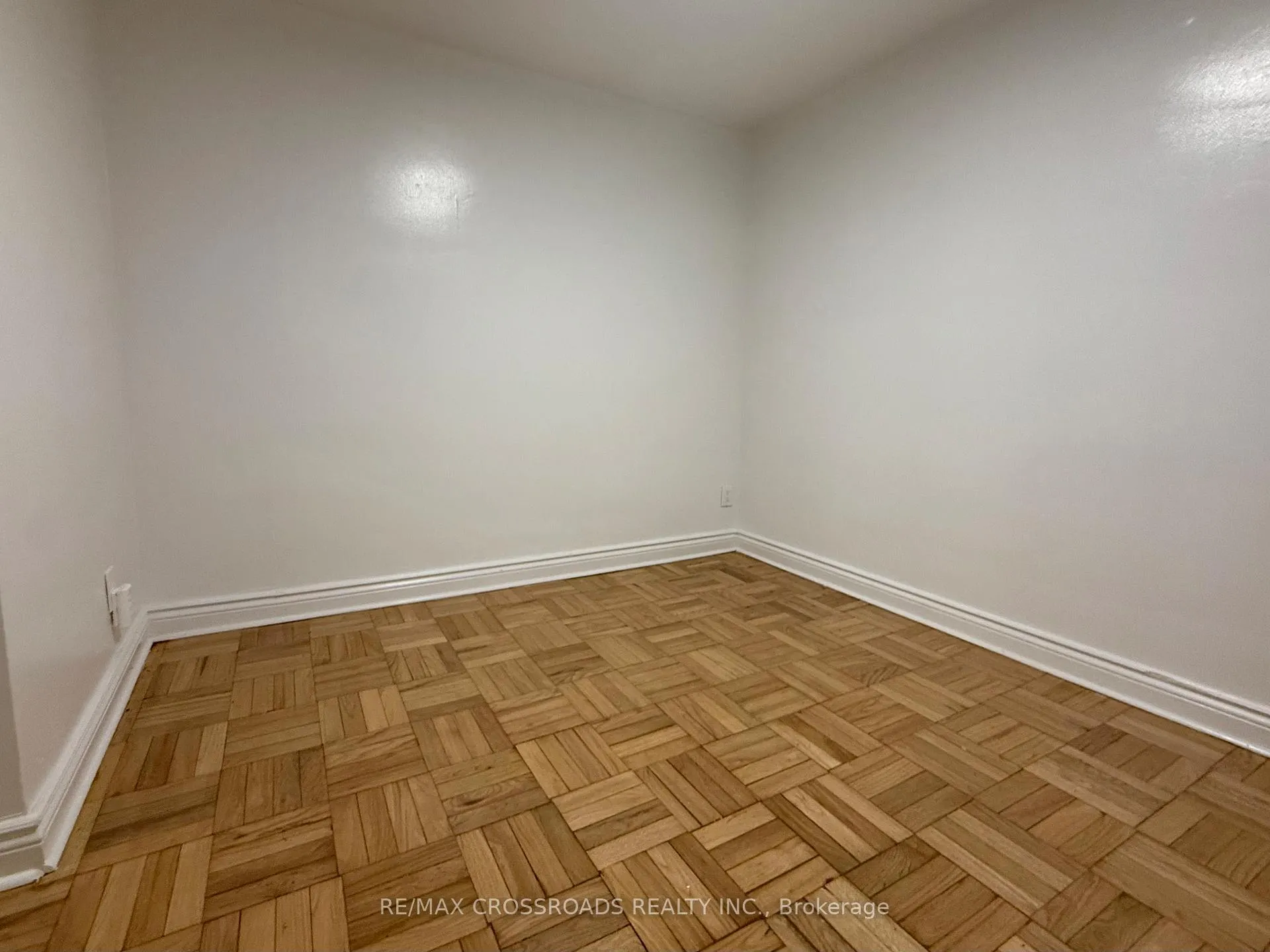 Photo 3 of Unit B3, 2770 Yonge Street, Toronto, Lawrence Park South — HOMEH