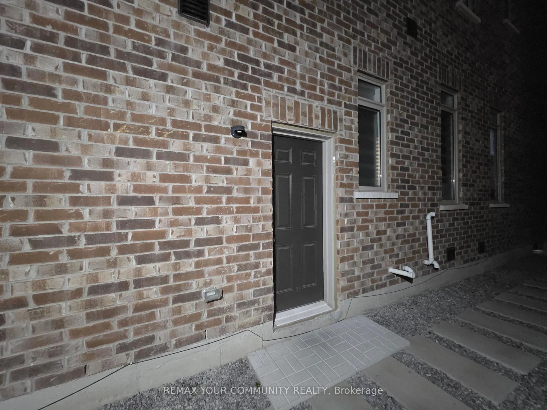 Front of Unit bsmt, 33-400 Finch Avenue