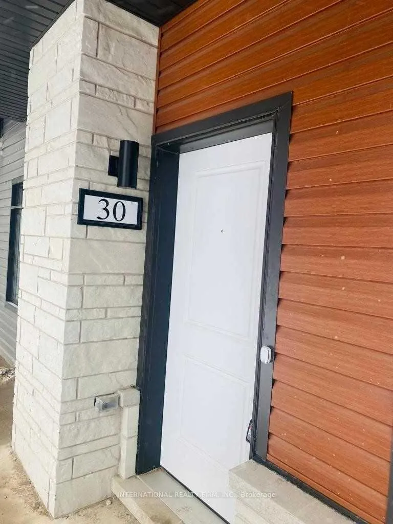 Photo 2 of Unit 30, 2 Willow Street, Brant, Paris — HOMEH