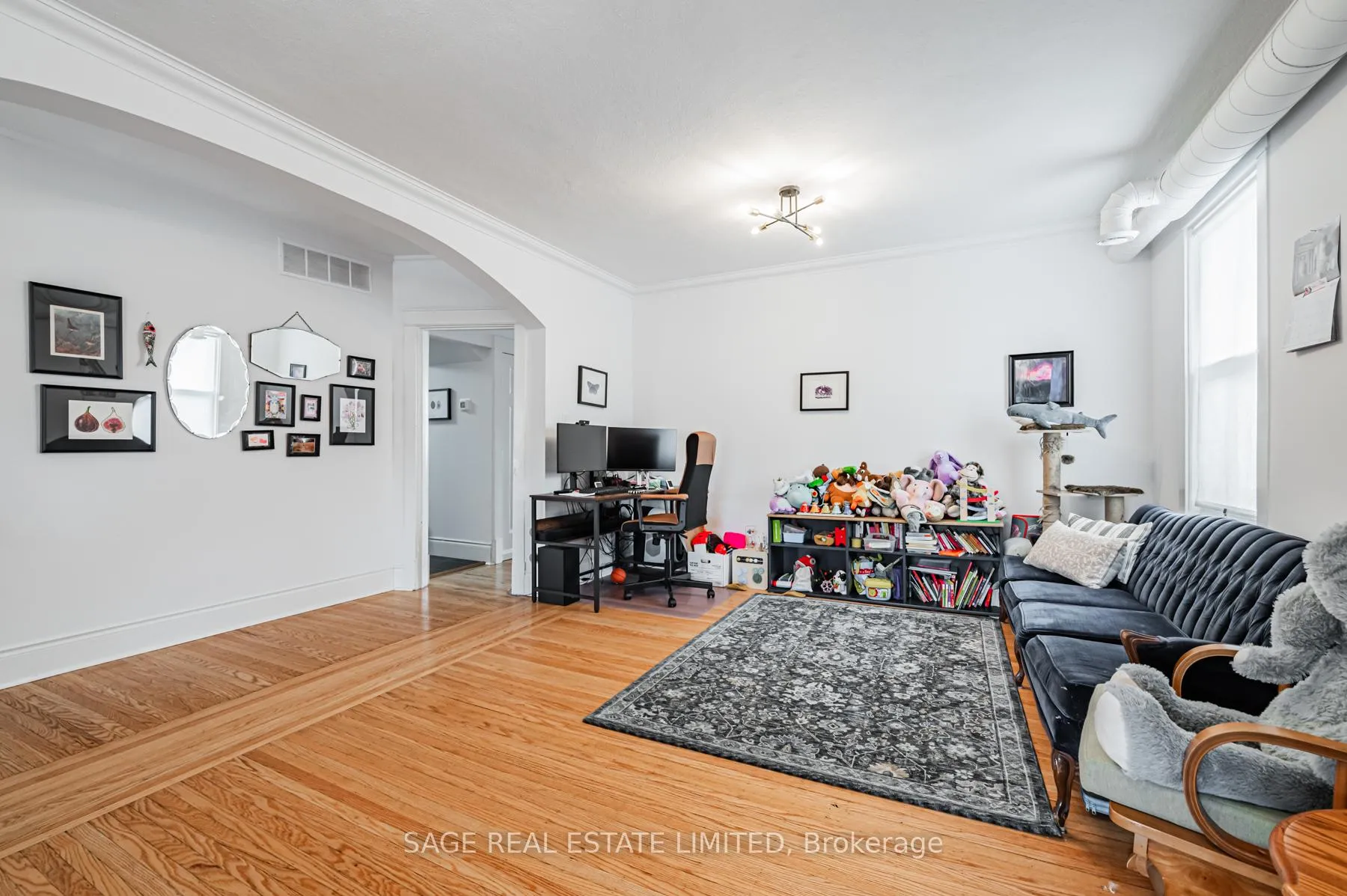 Photo 9 of Unit 2nd, 459 Aberdeen Avenue, Hamilton, Kirkendall — HOMEH