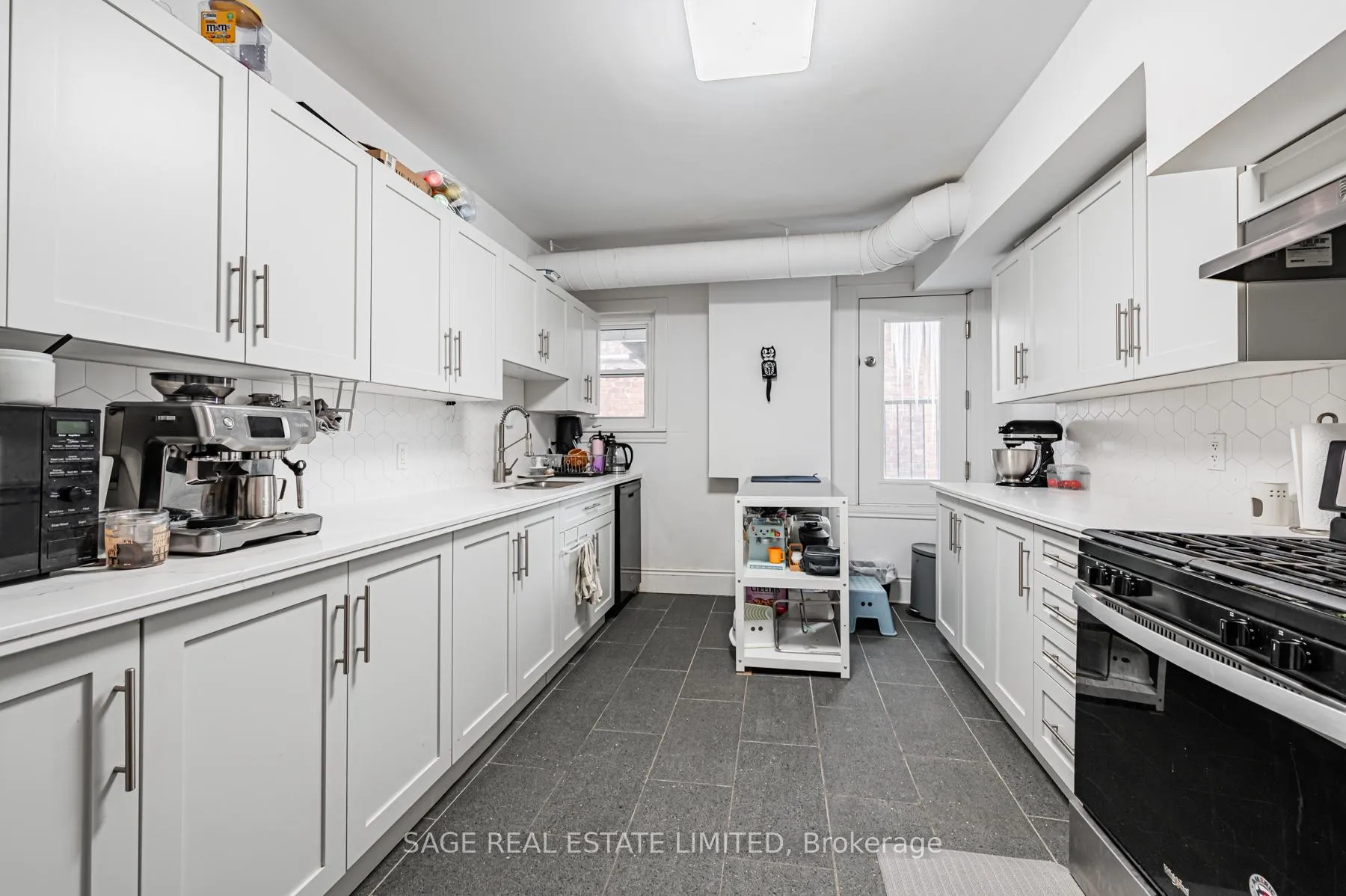 Photo 11 of Unit 2nd, 459 Aberdeen Avenue, Hamilton, Kirkendall — HOMEH