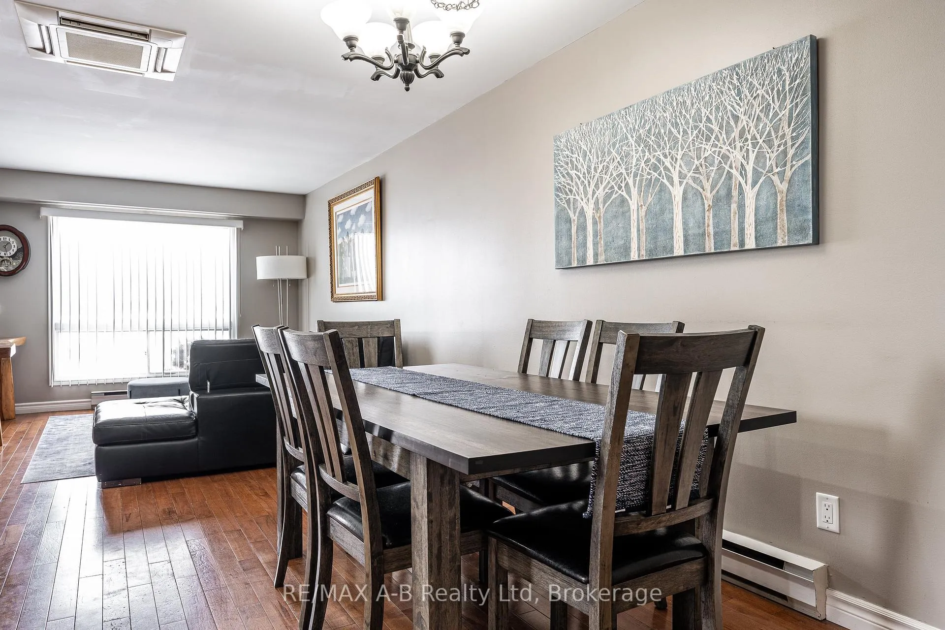 Photo 16 of 35 Maxwell Street, St. Marys — HOMEH