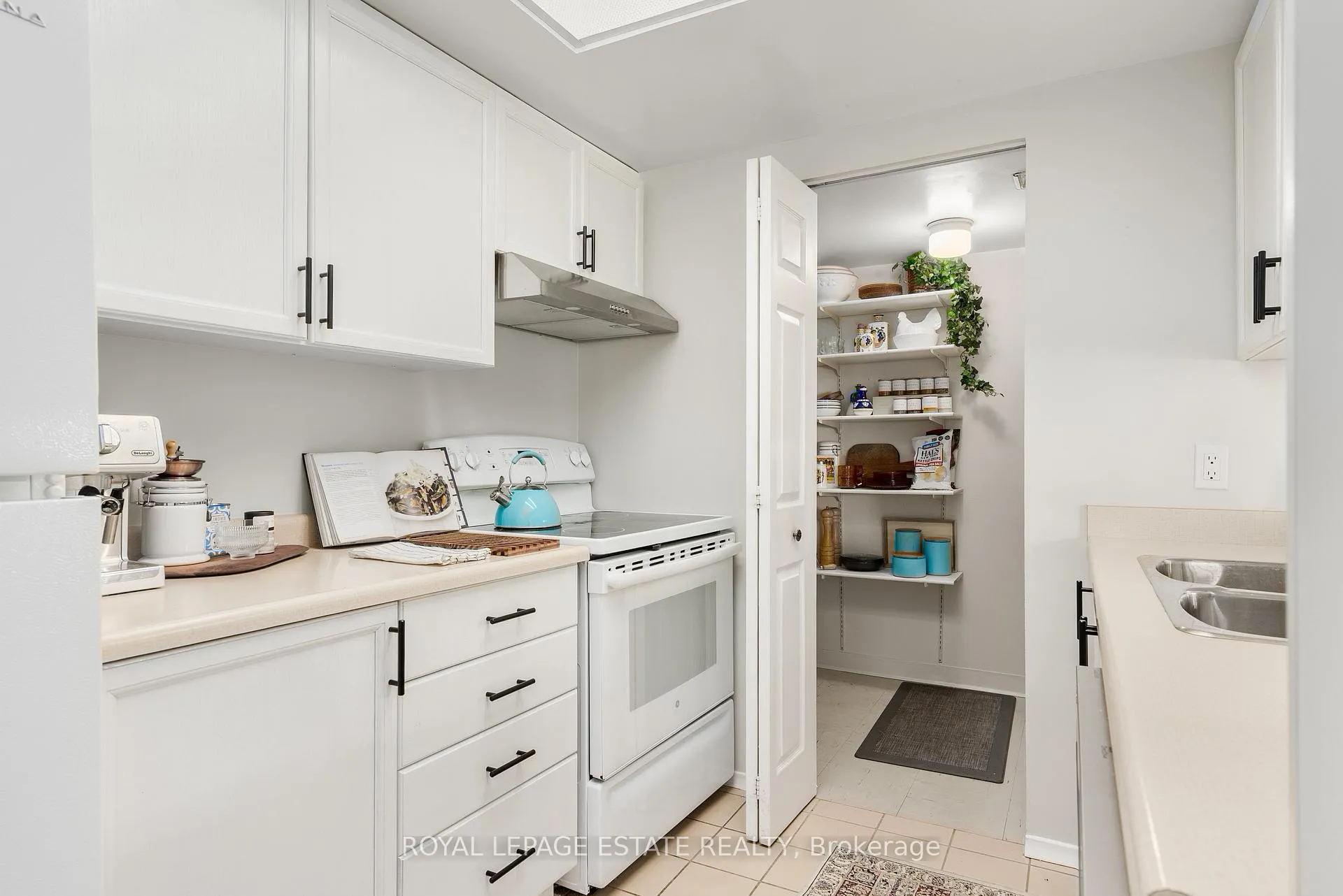 Photo 17 of Unit 103, 2 Raymerville Drive, Markham, Raymerville — HOMEH