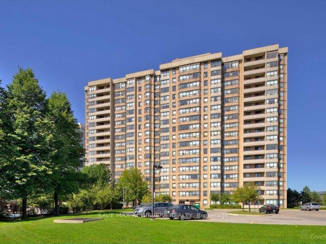 Front of Unit 806, 10 Malta Avenue