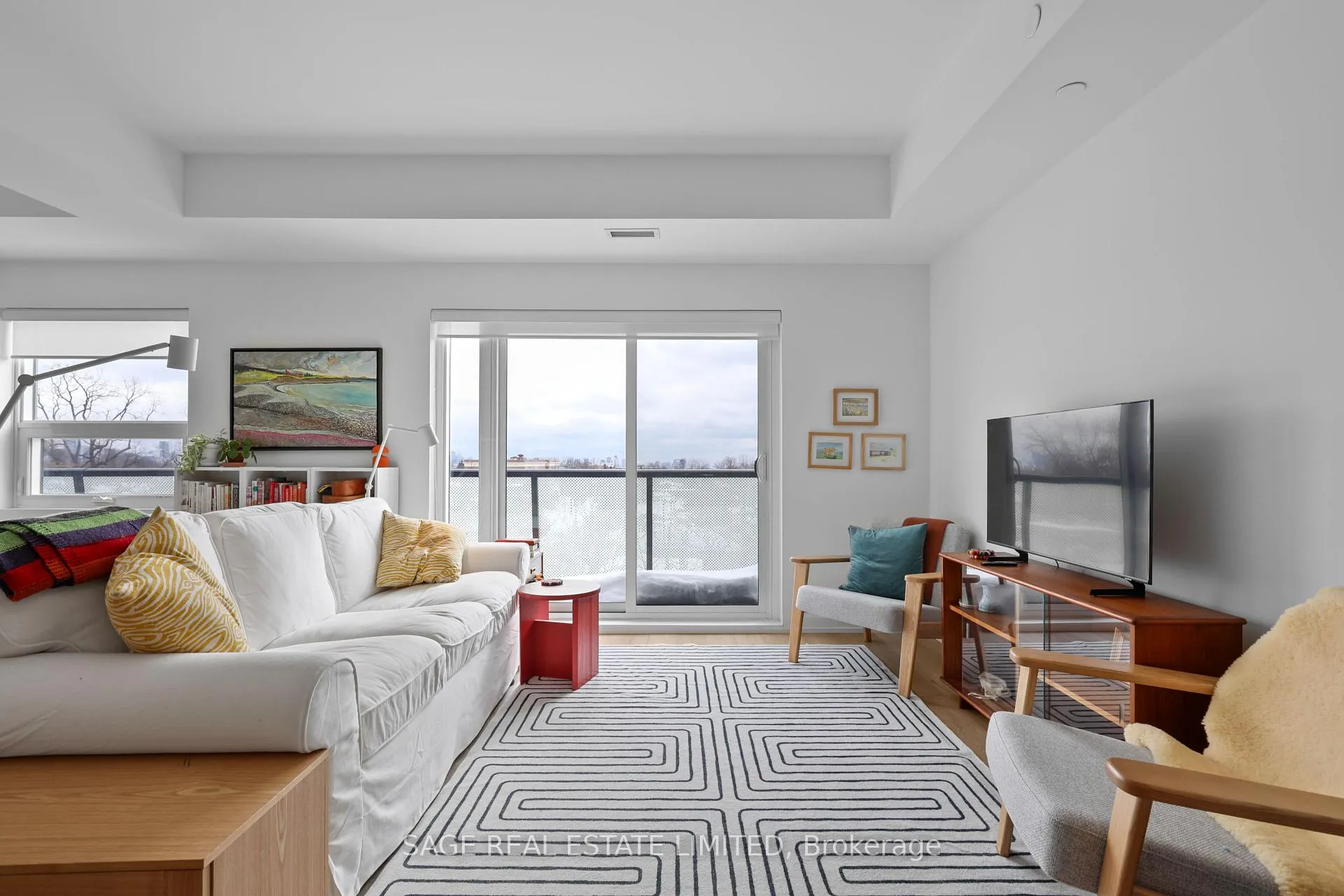 Photo 13 of Unit 505, 863 St Clair Avenue W, Toronto, Wychwood — HOMEH