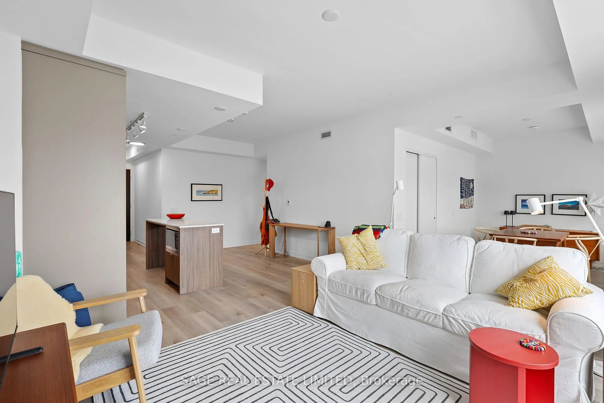 Photo 18 of Unit 505, 863 St Clair Avenue W, Toronto, Wychwood — HOMEH