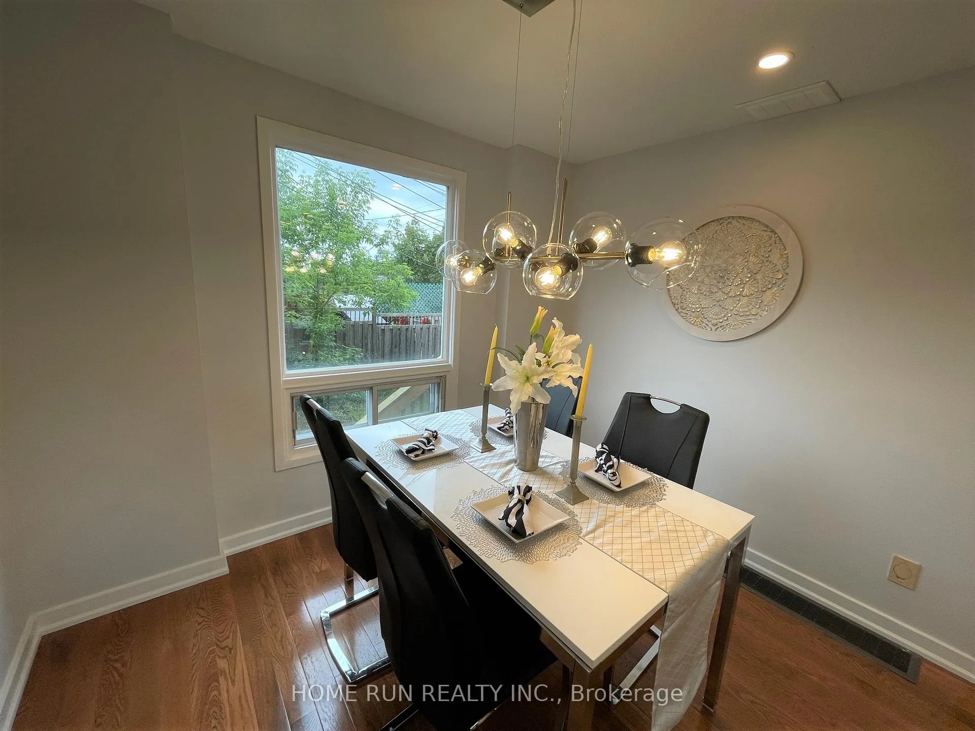 Photo 10 of 42 Walgate Avenue, Ottawa, Borden Farm/Stewart Farm/Carleton Heights/Parkwood Hills — HOMEH