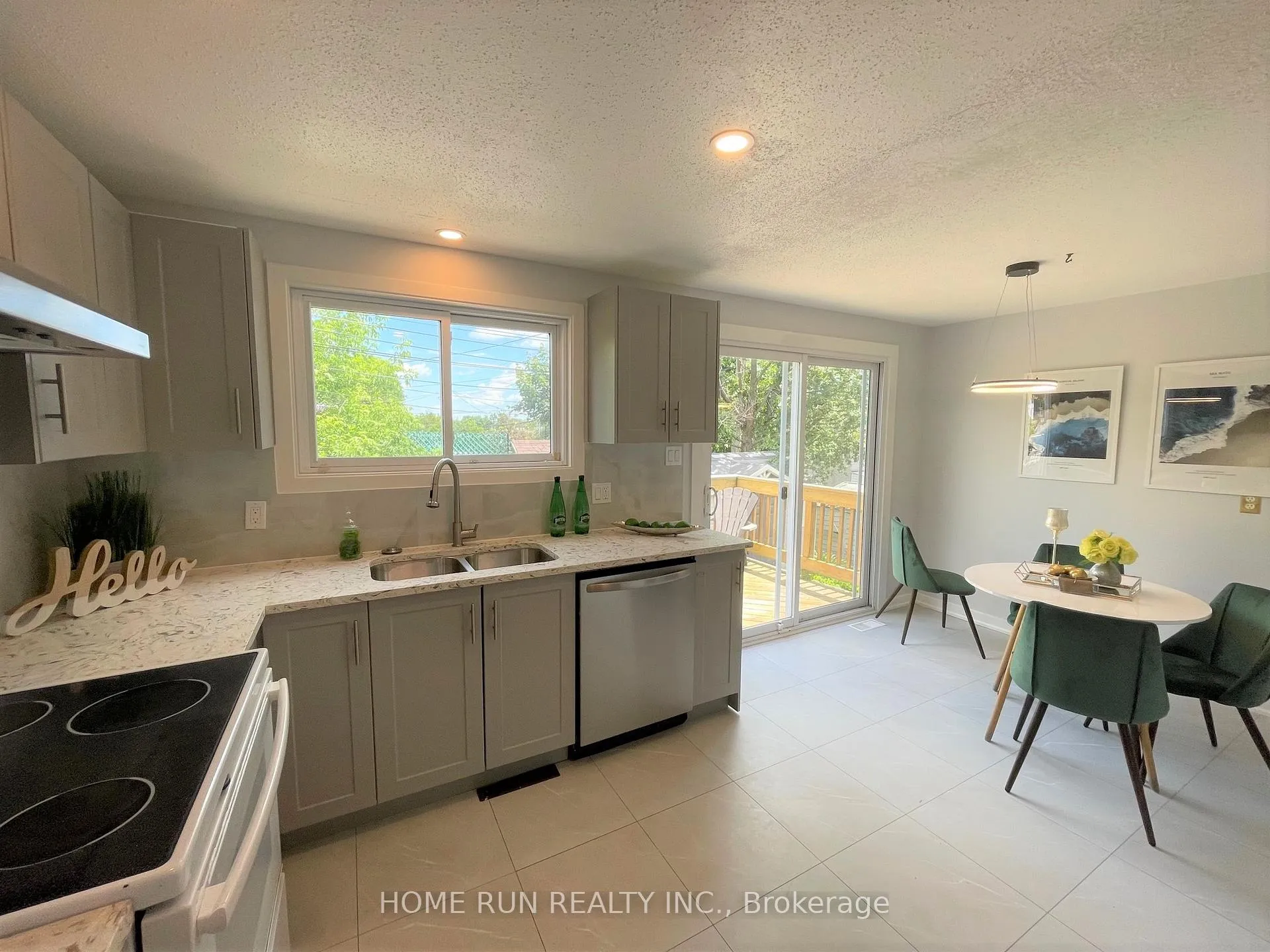 Photo 14 of 42 Walgate Avenue, Ottawa, Borden Farm/Stewart Farm/Carleton Heights/Parkwood Hills — HOMEH