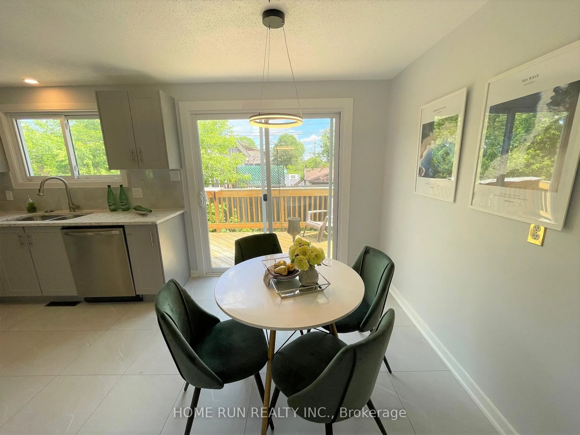 Photo 18 of 42 Walgate Avenue, Ottawa, Borden Farm/Stewart Farm/Carleton Heights/Parkwood Hills — HOMEH