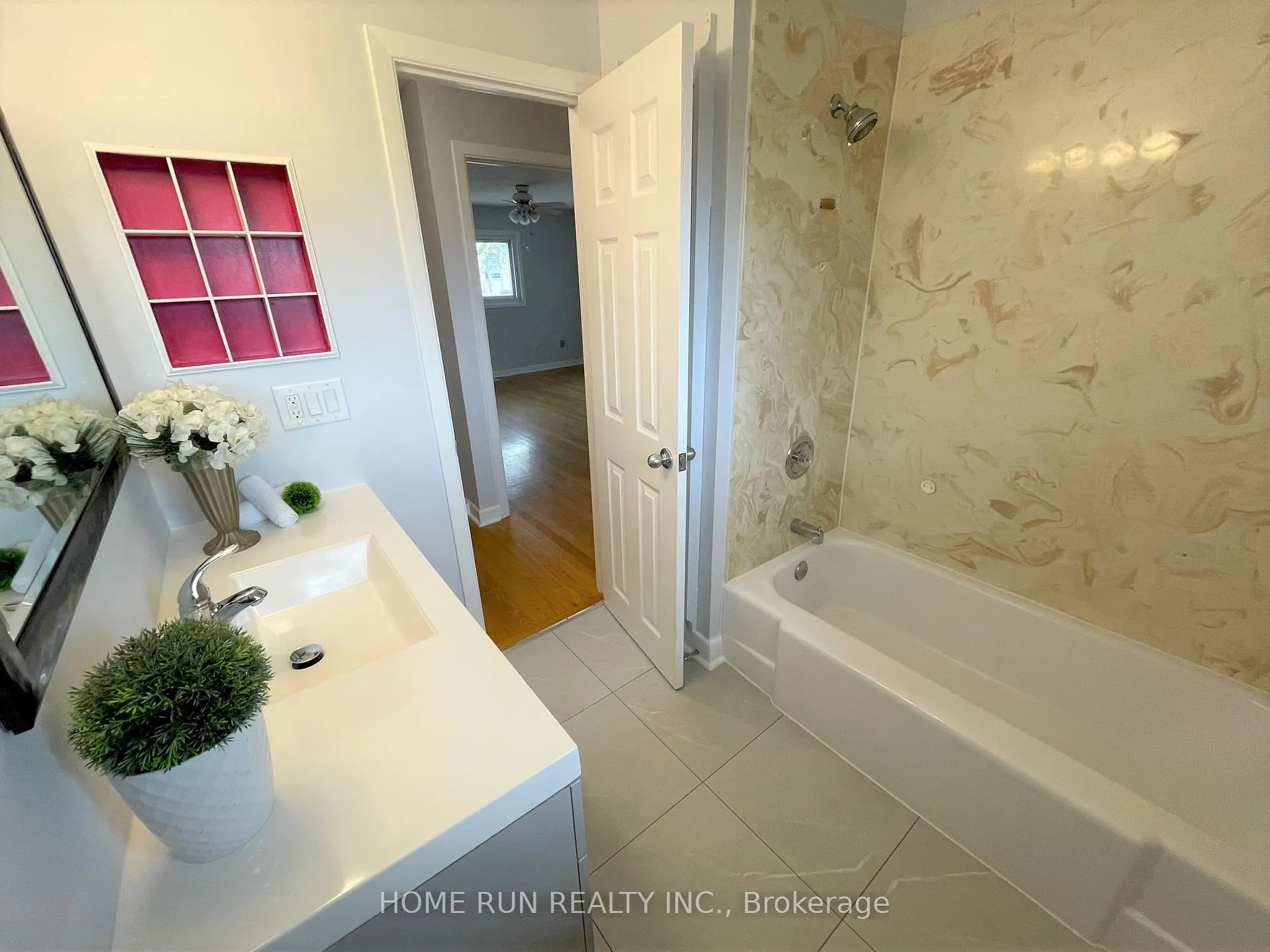 Photo 31 of 42 Walgate Avenue, Ottawa, Borden Farm/Stewart Farm/Carleton Heights/Parkwood Hills — HOMEH