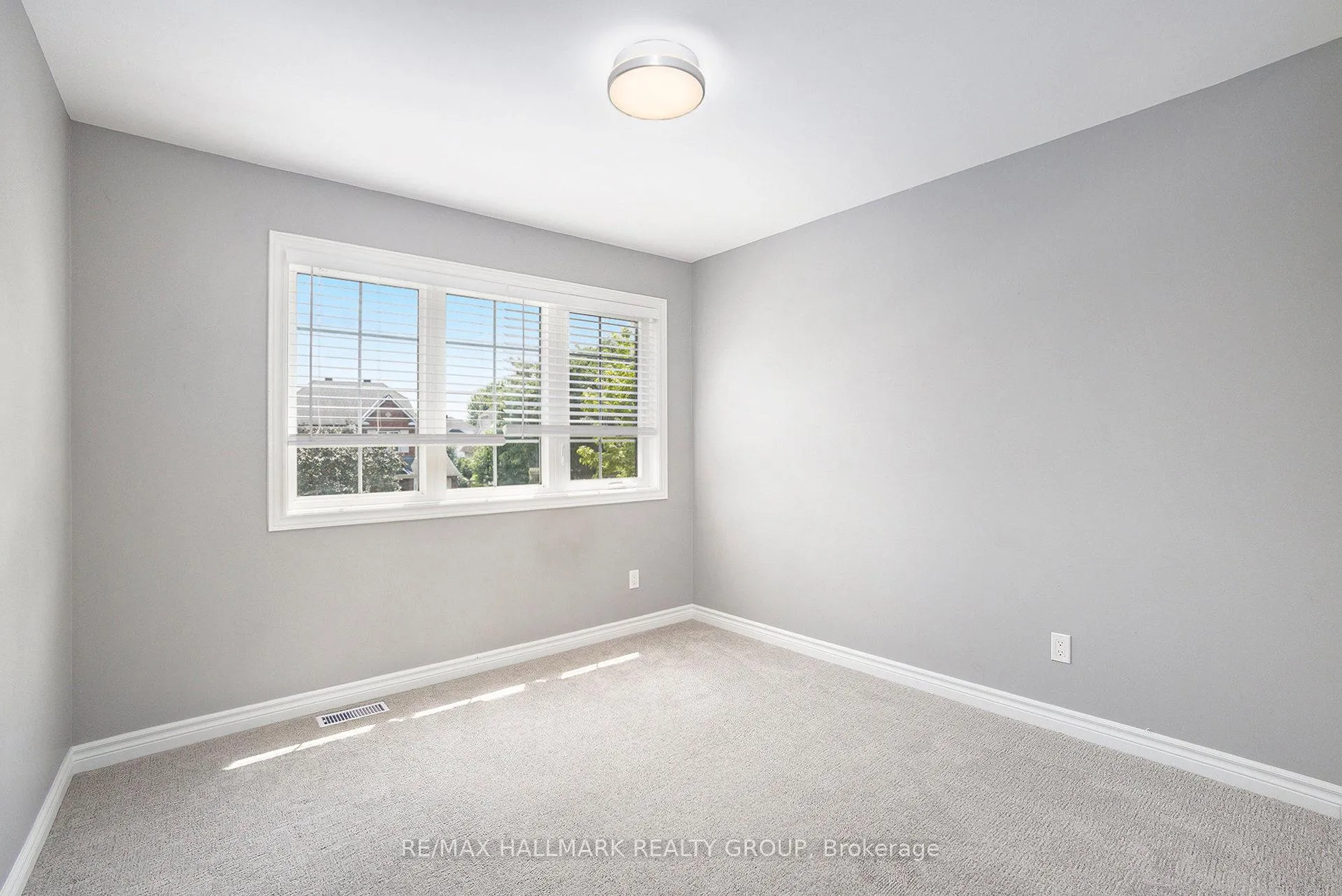 Photo 23 of 314 Stoneway Drive, Ottawa, Barrhaven East — HOMEH