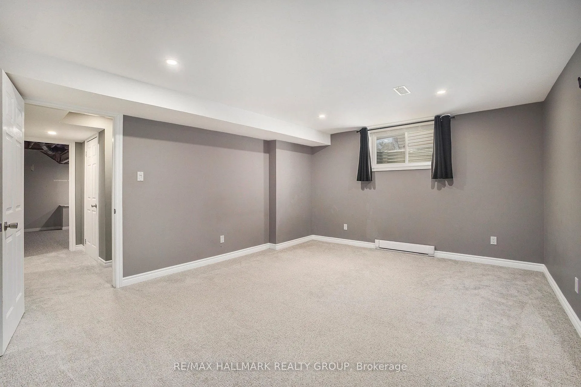Photo 26 of 314 Stoneway Drive, Ottawa, Barrhaven East — HOMEH