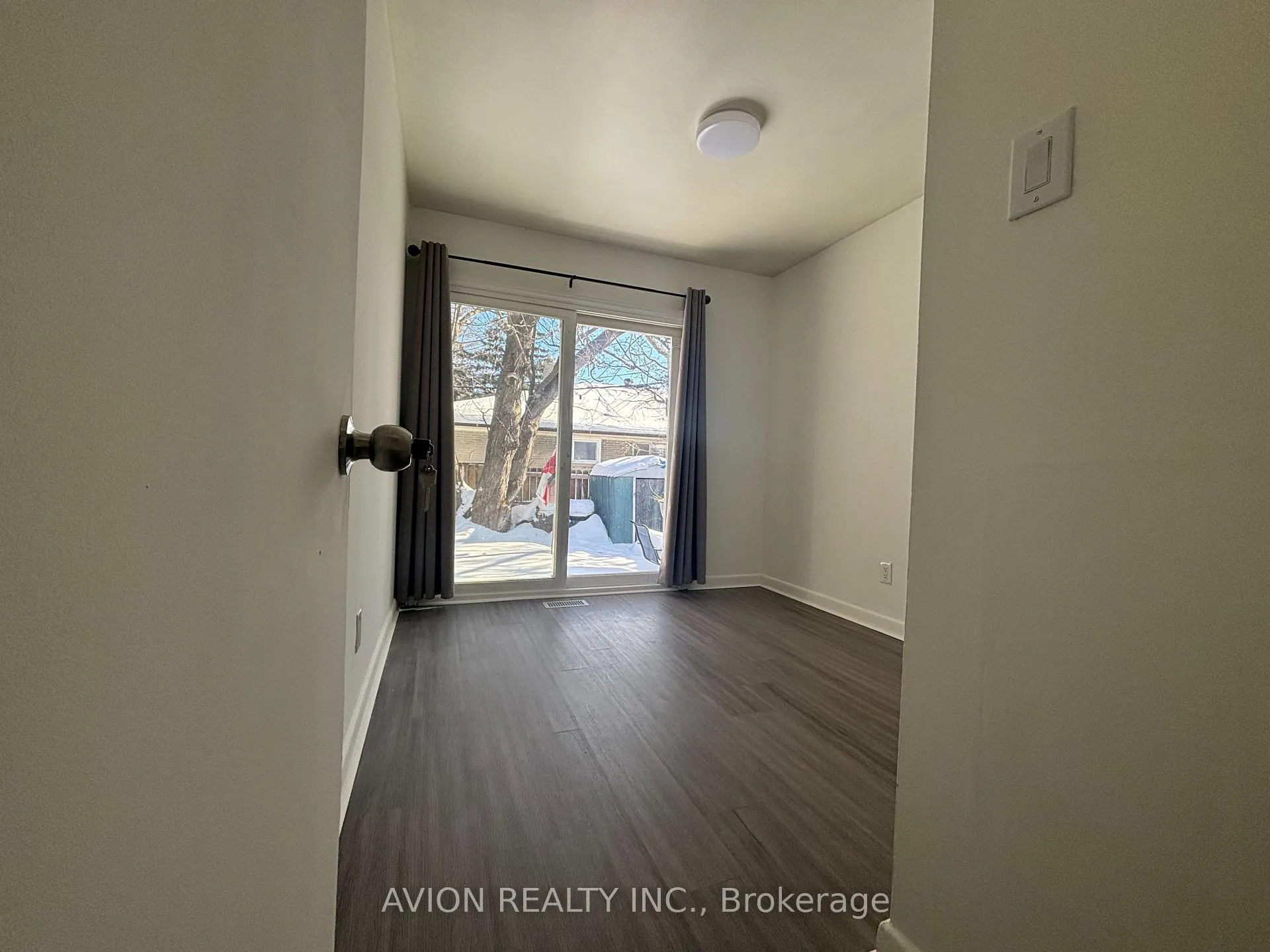 Photo 8 of 119 Birkdale Road, Scarborough, Bendale — HOMEH