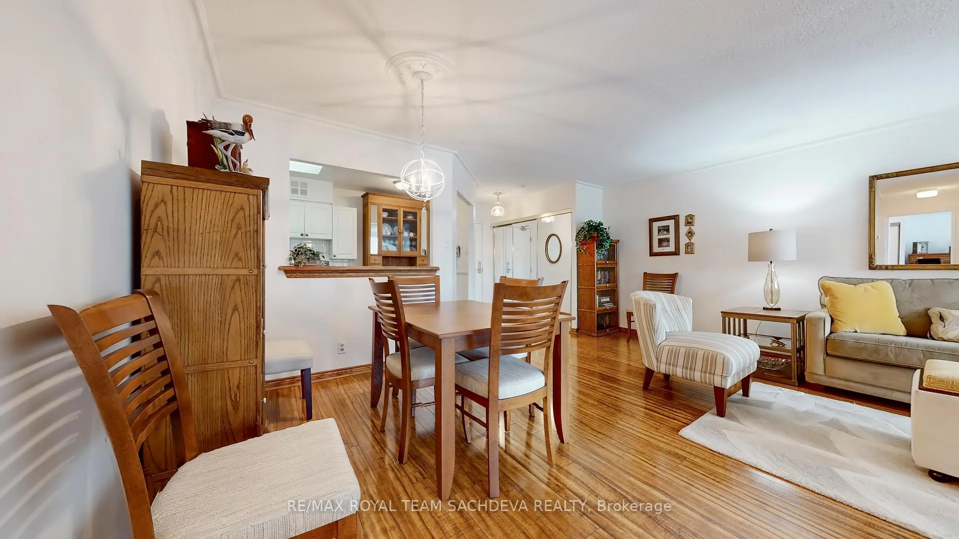 Photo 6 of Unit 211, 1890 Valley Farm Road, Pickering, Town Centre — HOMEH