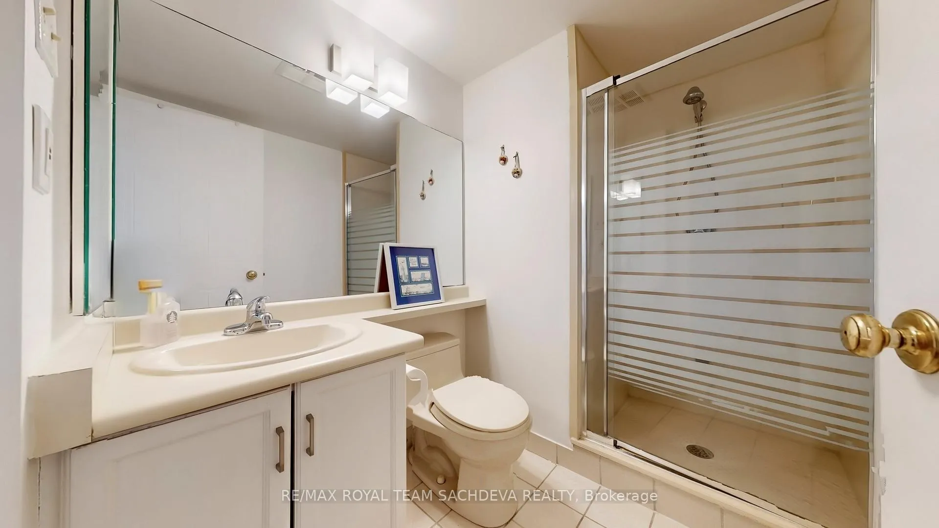 Photo 21 of Unit 211, 1890 Valley Farm Road, Pickering, Town Centre — HOMEH
