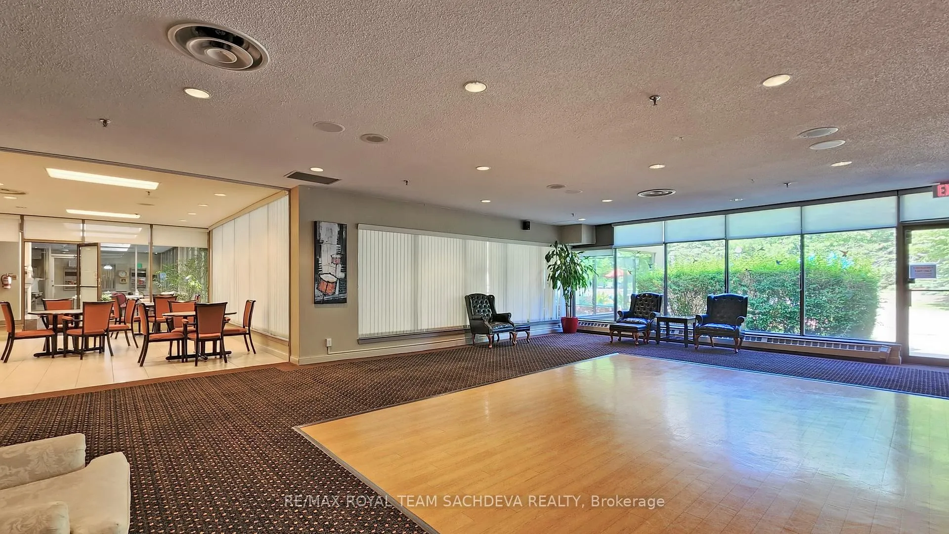 Photo 28 of Unit 211, 1890 Valley Farm Road, Pickering, Town Centre — HOMEH