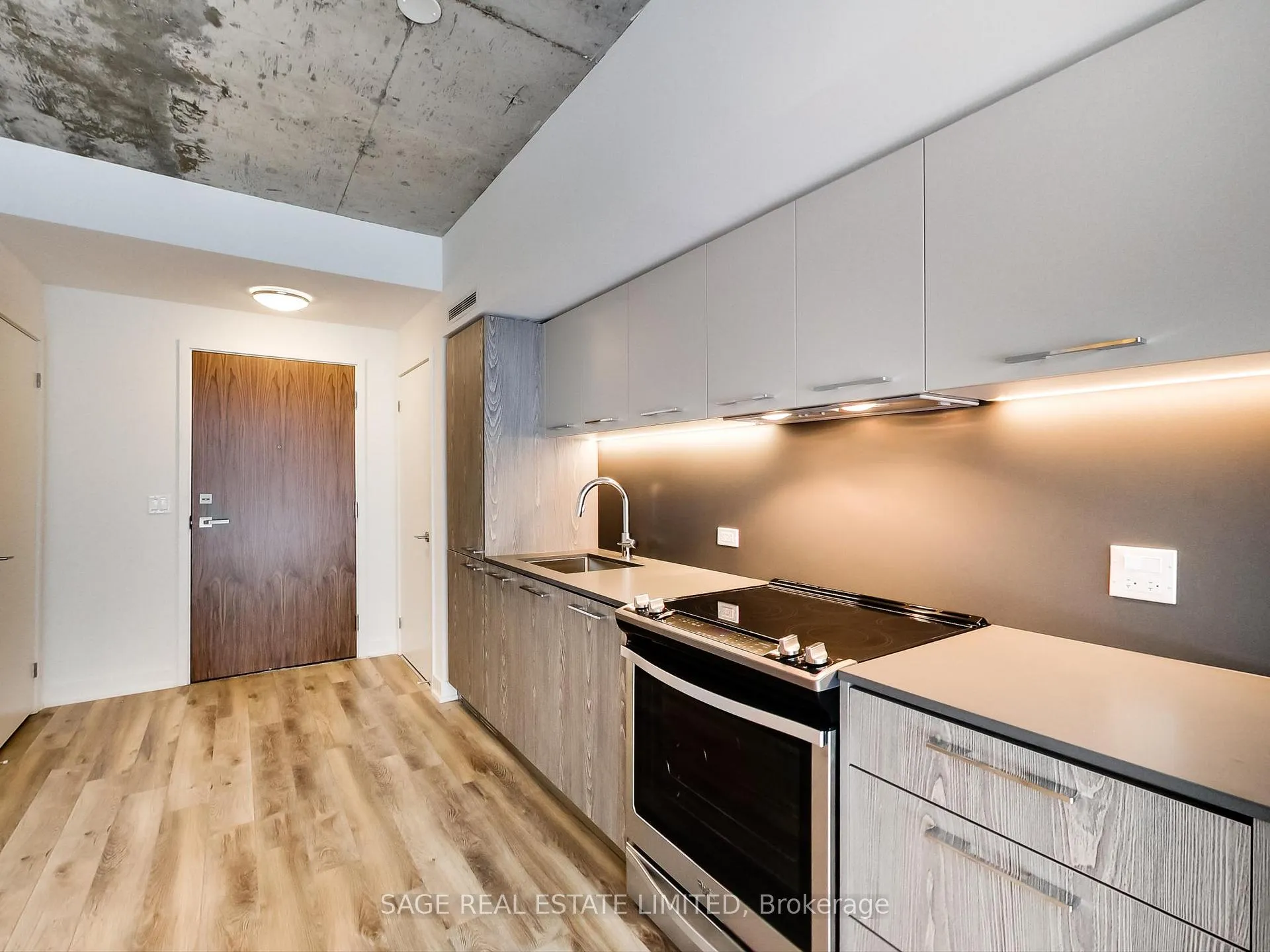 Photo 6 of Unit 408, 15 Baseball Place, Toronto, South Riverdale — HOMEH
