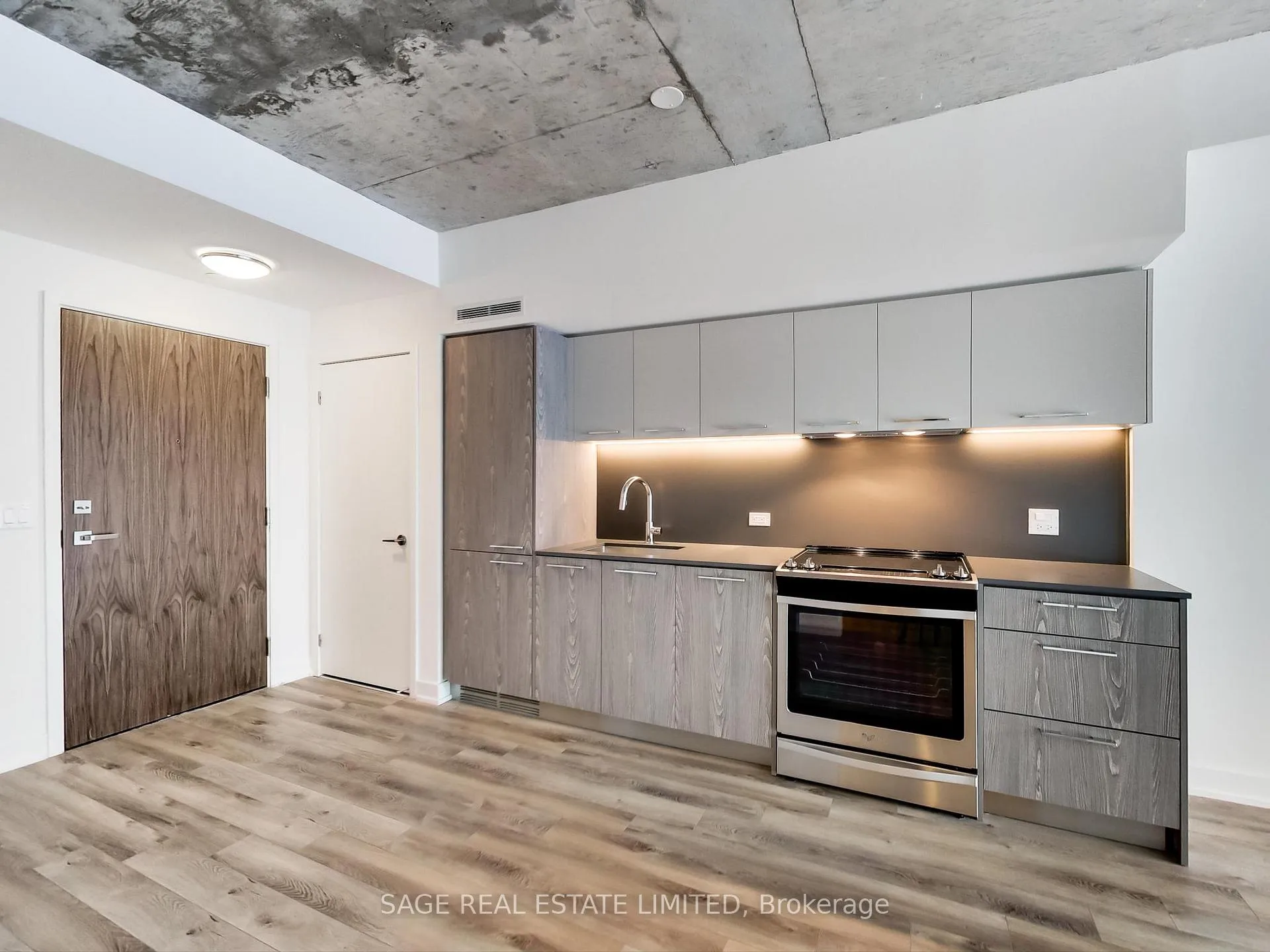 Photo 7 of Unit 408, 15 Baseball Place, Toronto, South Riverdale — HOMEH