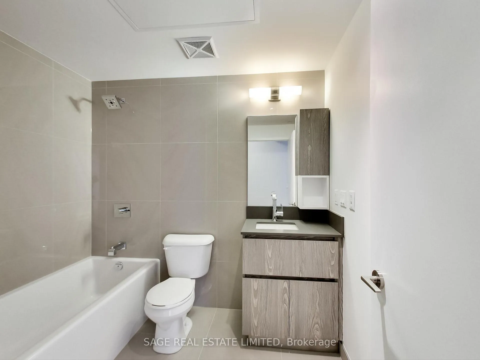 Photo 11 of Unit 408, 15 Baseball Place, Toronto, South Riverdale — HOMEH