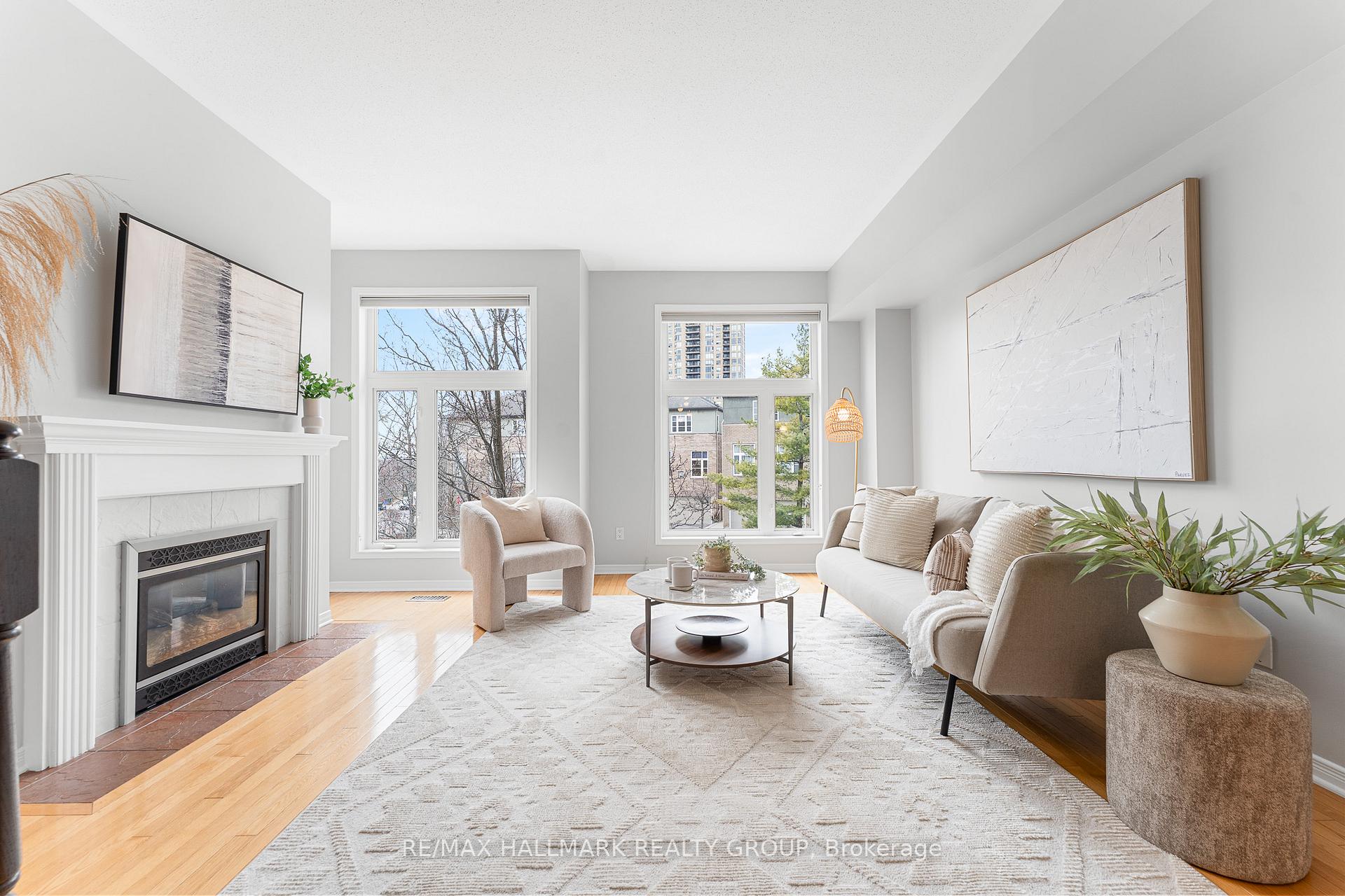 Photo 15 of 69 Highwood Private, Ottawa, Viscount Alexander Park — HOMEH