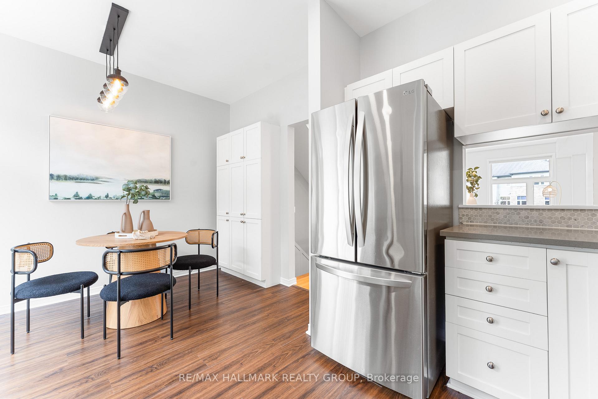 Photo 32 of 69 Highwood Private, Ottawa, Viscount Alexander Park — HOMEH