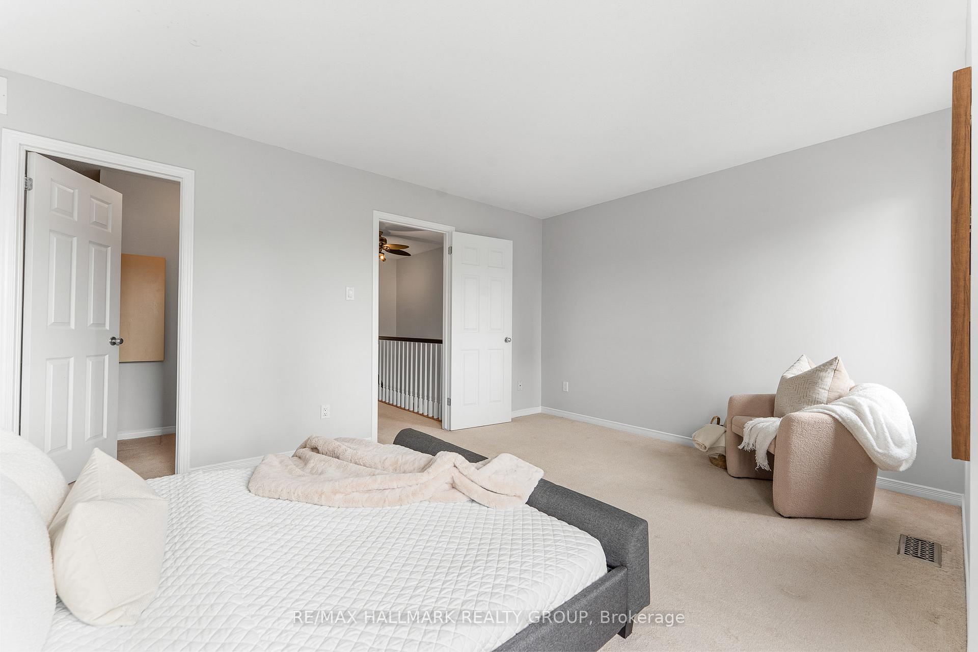Photo 40 of 69 Highwood Private, Ottawa, Viscount Alexander Park — HOMEH