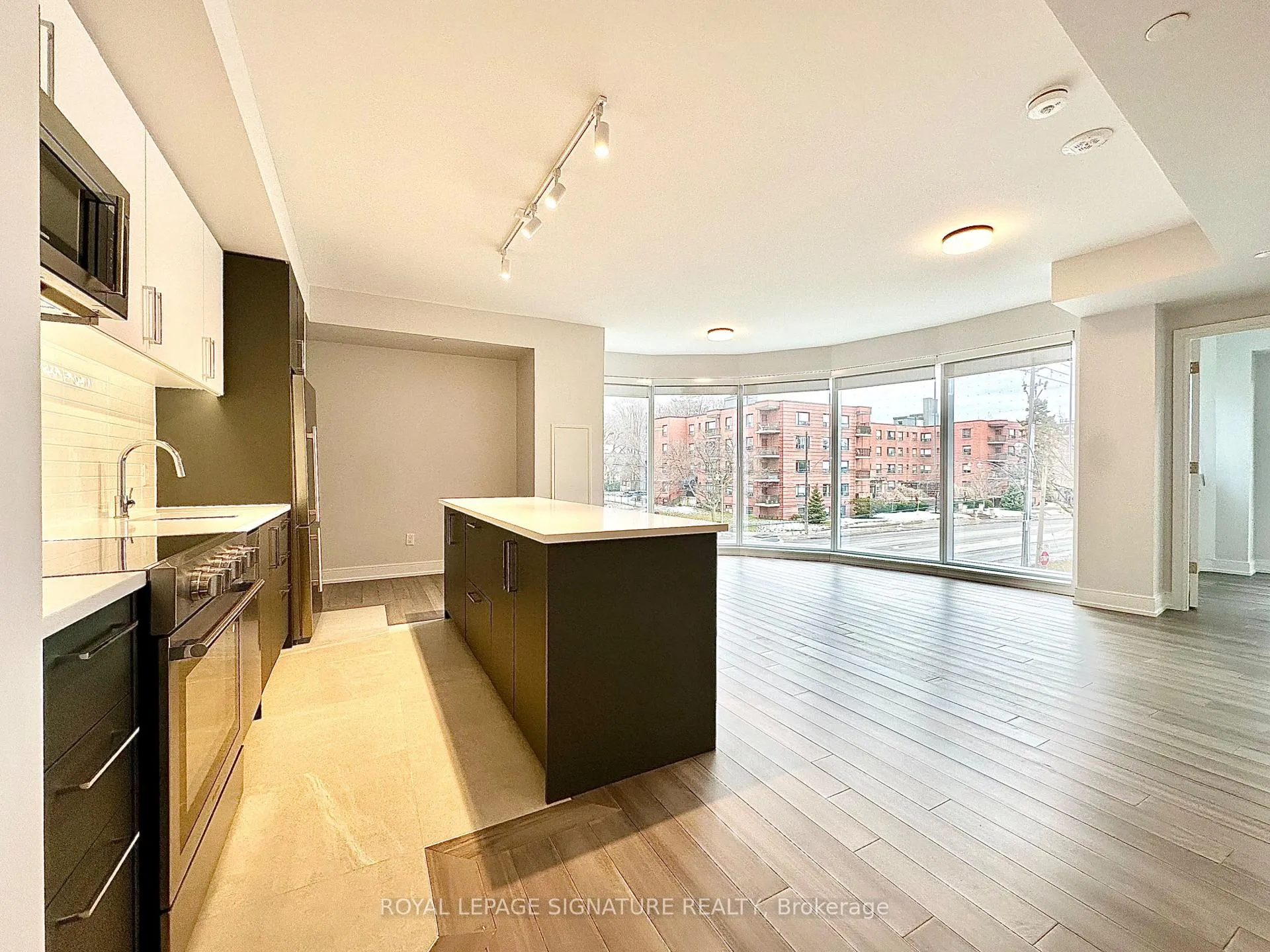 Photo 1 of Unit 306, 2525 Bathurst Street, Toronto, Forest Hill North — HOMEH