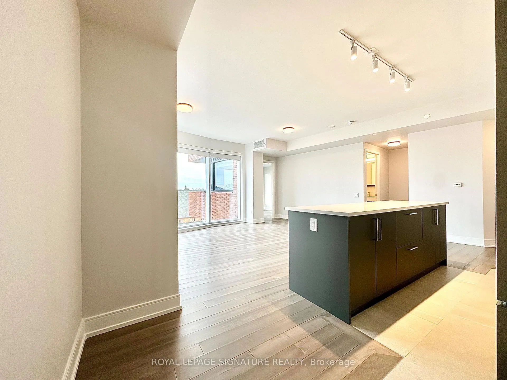 Photo 17 of Unit 306, 2525 Bathurst Street, Toronto, Forest Hill North — HOMEH