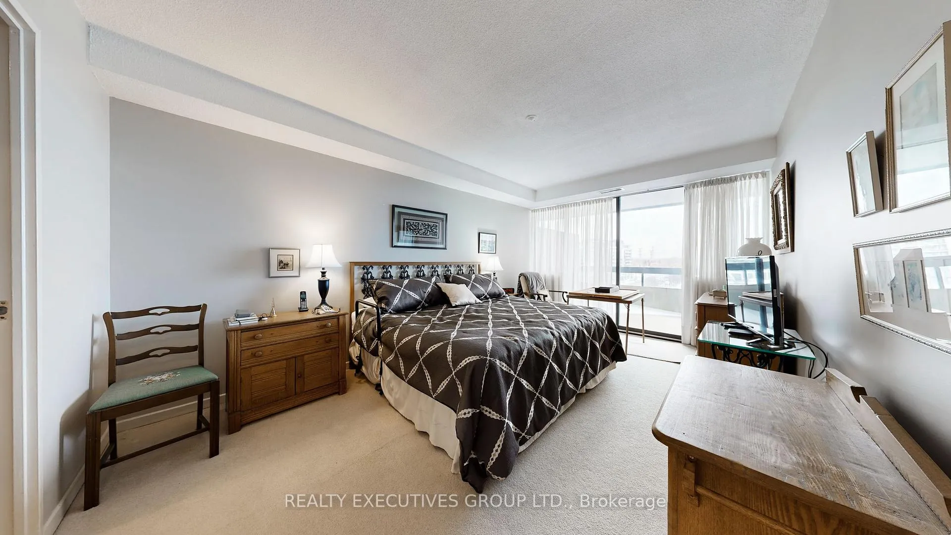 Photo 15 of Unit 905, 8111 Yonge Street, Markham, Royal Orchard — HOMEH