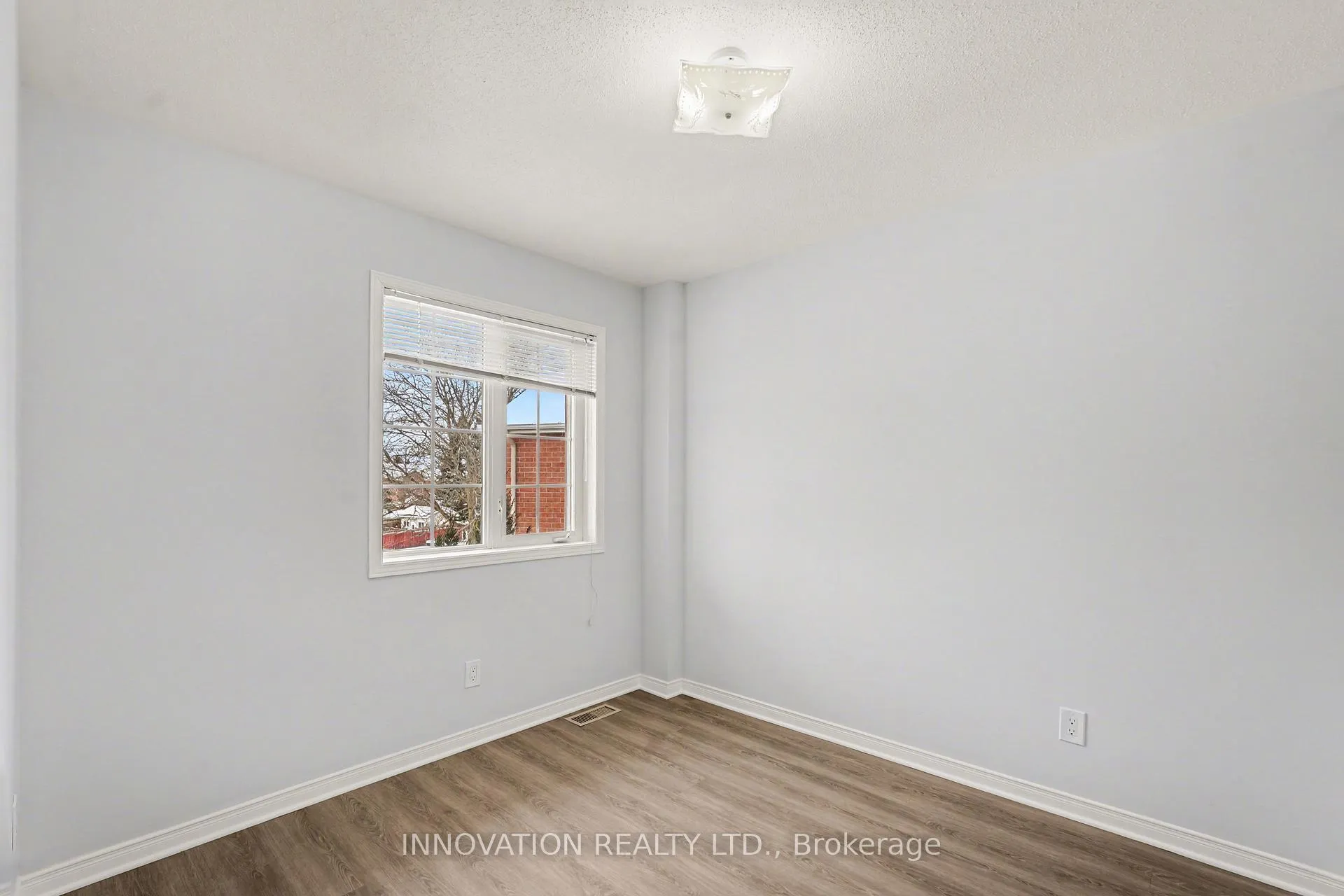Photo 7 of 70 Cohen Avenue, Ottawa, Kanata - Katimavik — HOMEH