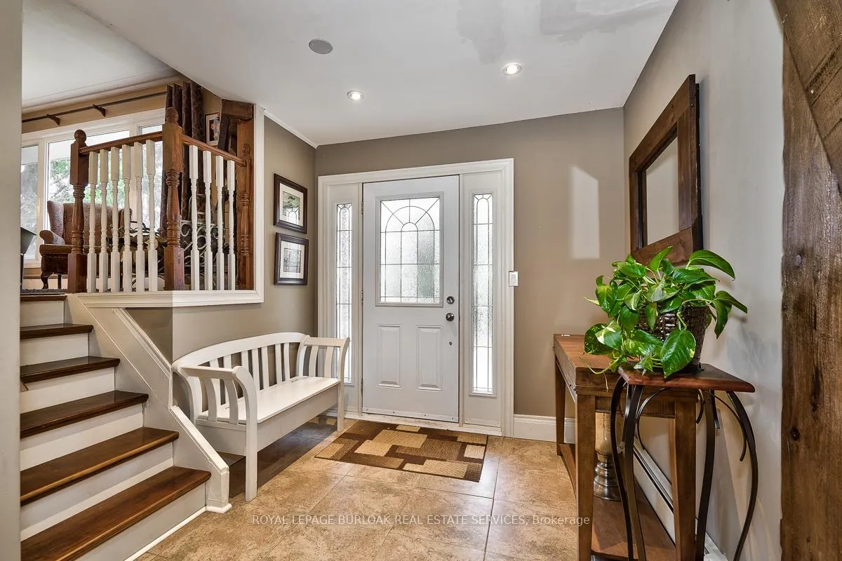 Photo 4 of 5 Bayview Avenue, Hamilton, Dundas — HOMEH