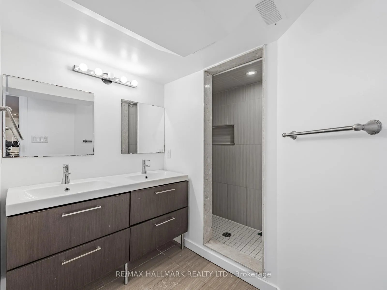 Photo 22 of Unit Bsmnt, 17 Crane Crescent, Ajax, Northwest Ajax — HOMEH