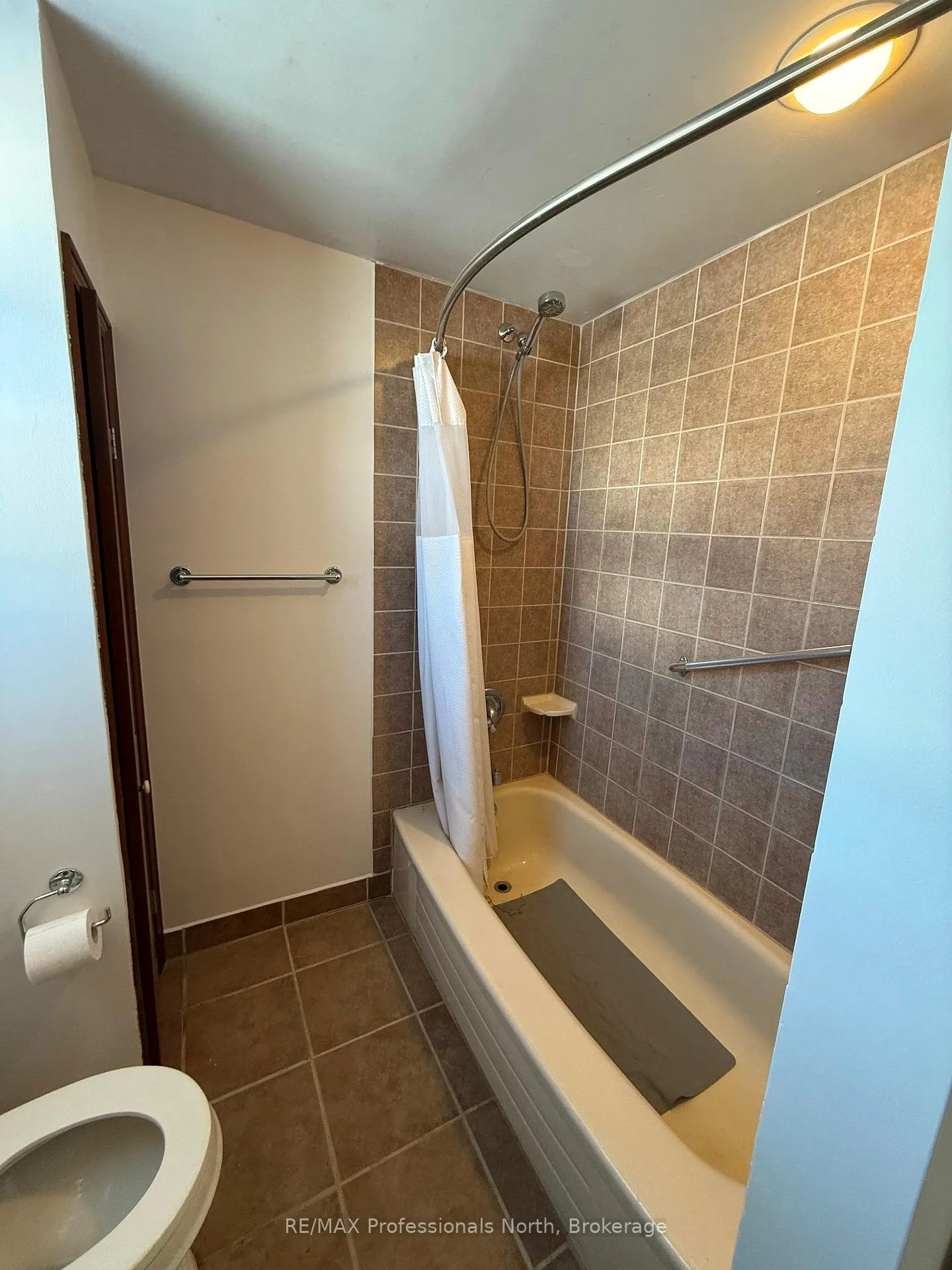 Photo 13 of 16 Anson Street, Minden Hills, Lutterworth — HOMEH