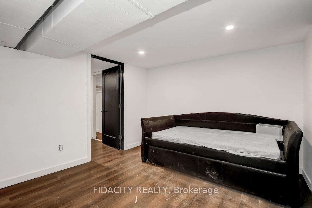Photo 14 of 66 Withrow Avenue, Ottawa, Meadowlands/St. Claire Gardens — HOMEH
