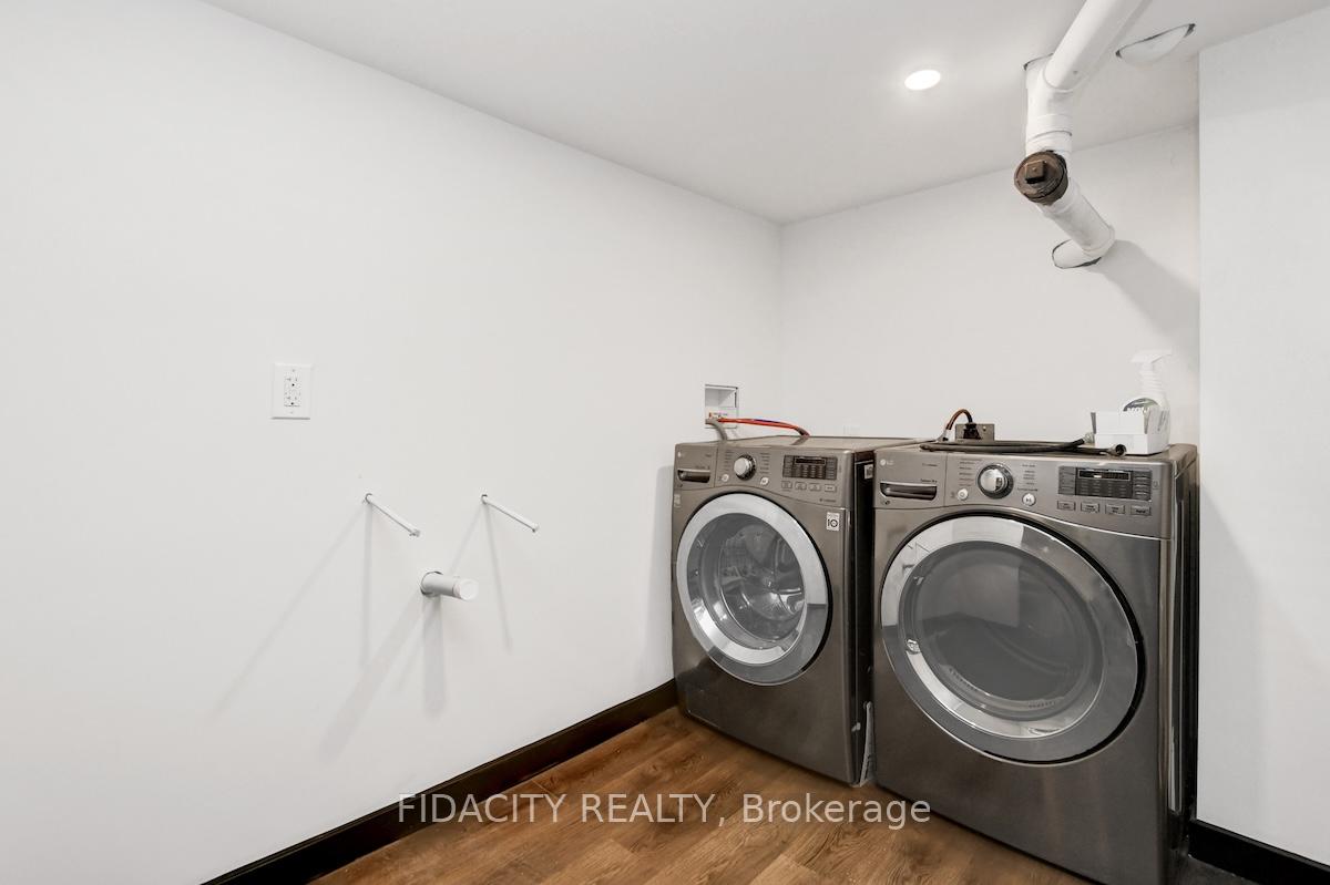 Photo 17 of 66 Withrow Avenue, Ottawa, Meadowlands/St. Claire Gardens — HOMEH