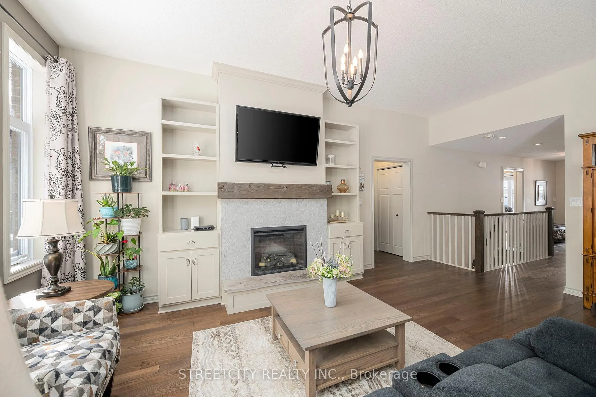 Photo 4 of 17 Tanager Place, St. Thomas — HOMEH