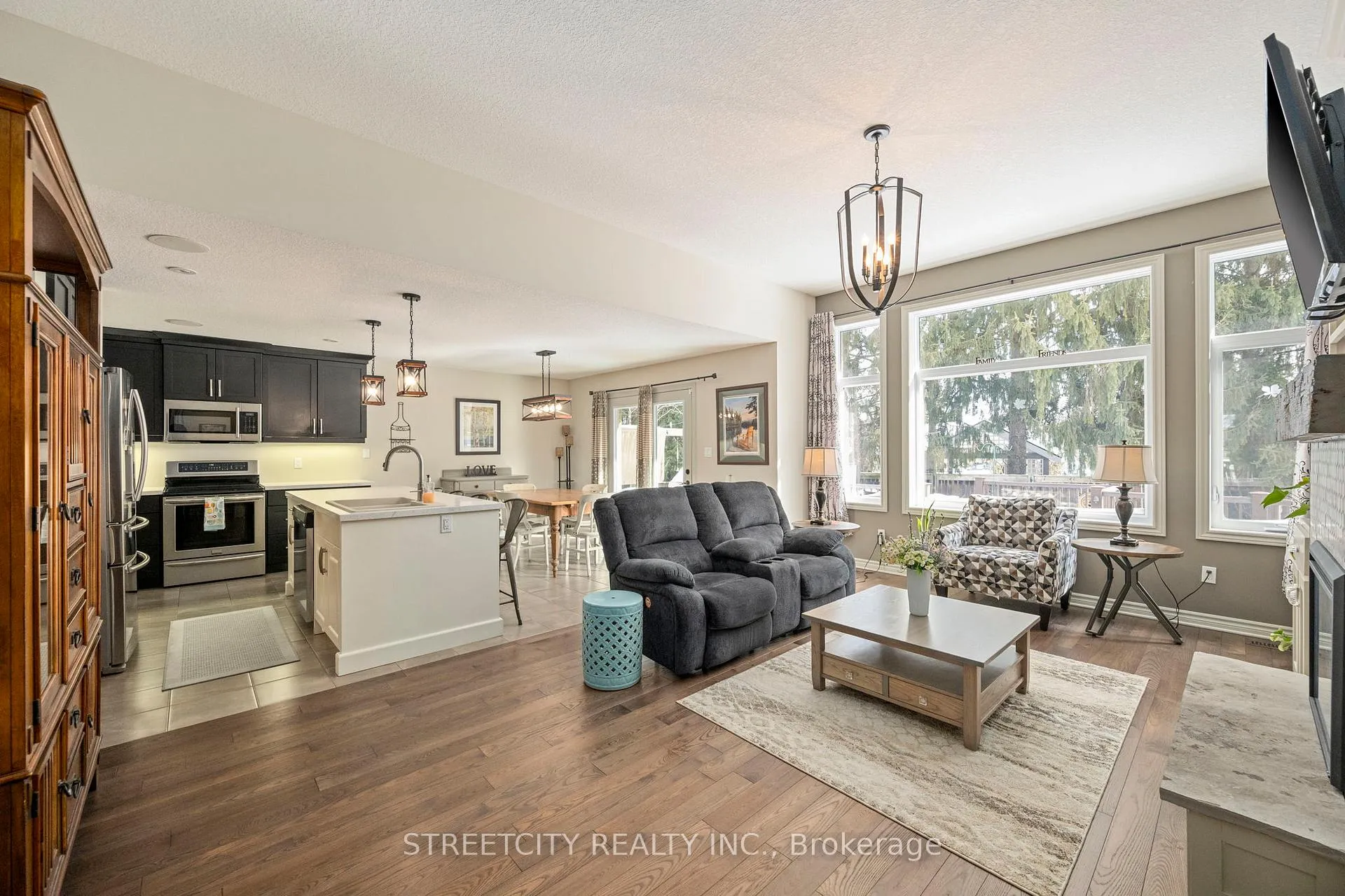 Photo 5 of 17 Tanager Place, St. Thomas — HOMEH