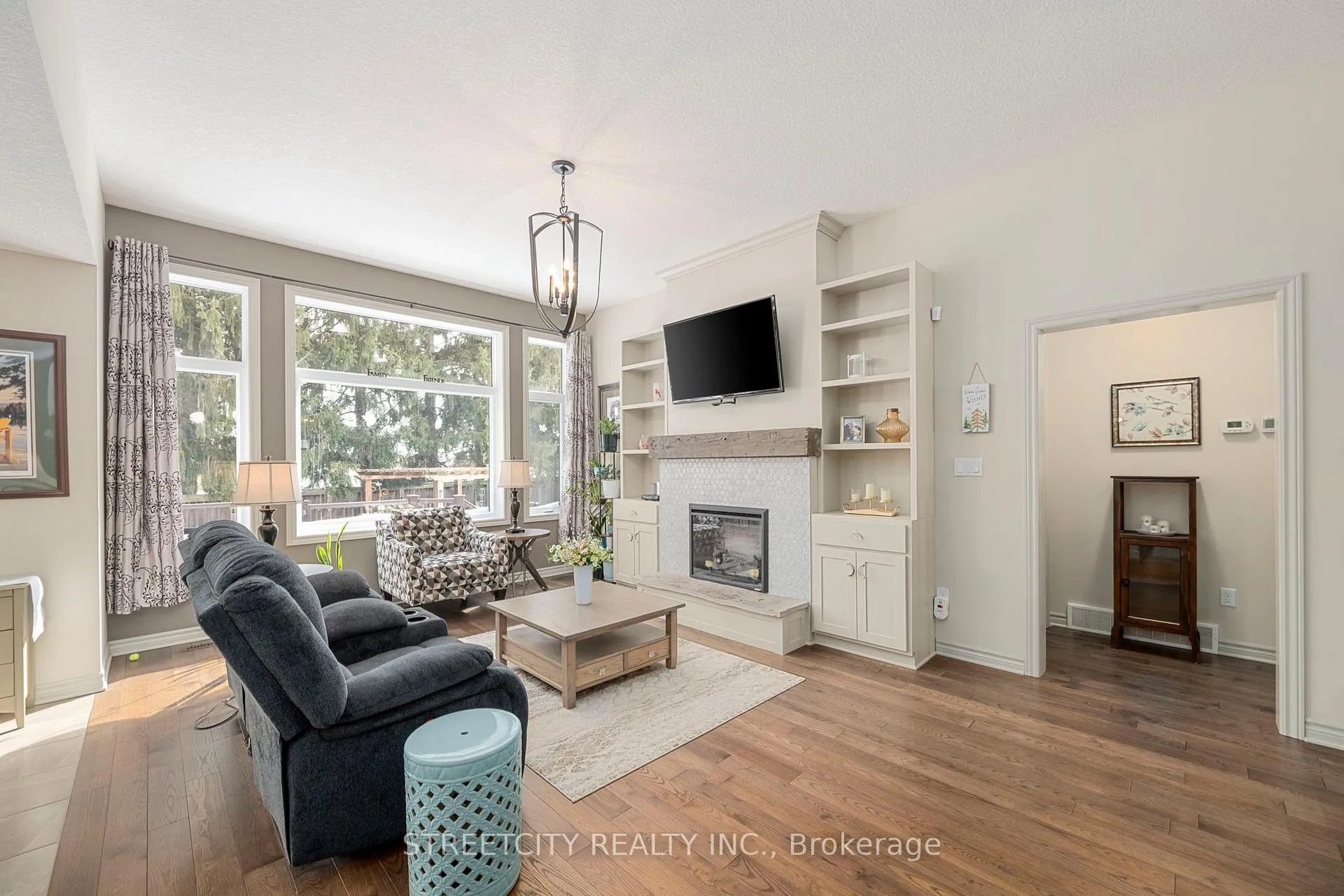 Photo 6 of 17 Tanager Place, St. Thomas — HOMEH