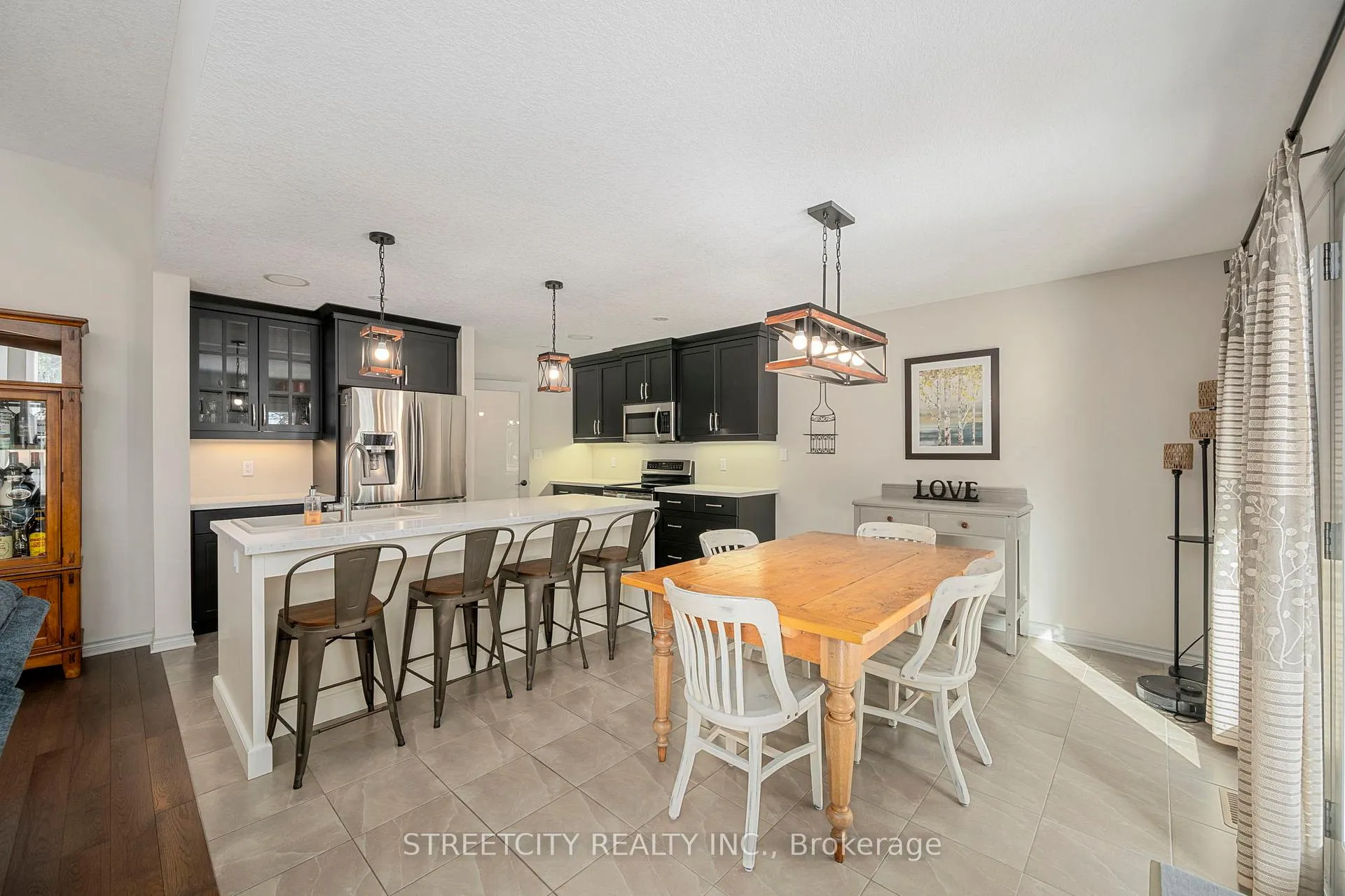 Photo 7 of 17 Tanager Place, St. Thomas — HOMEH