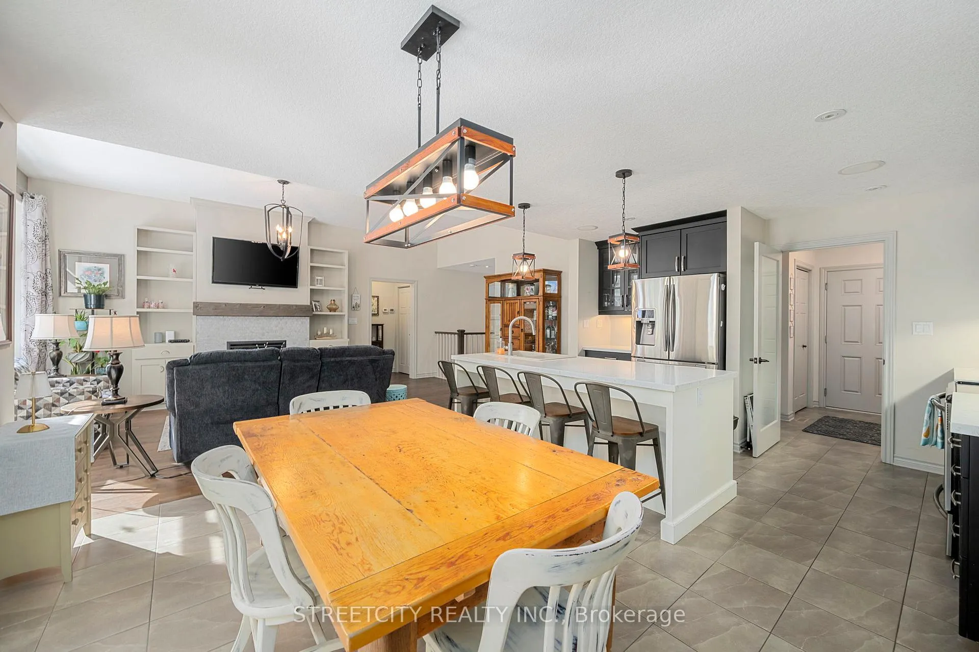 Photo 8 of 17 Tanager Place, St. Thomas — HOMEH