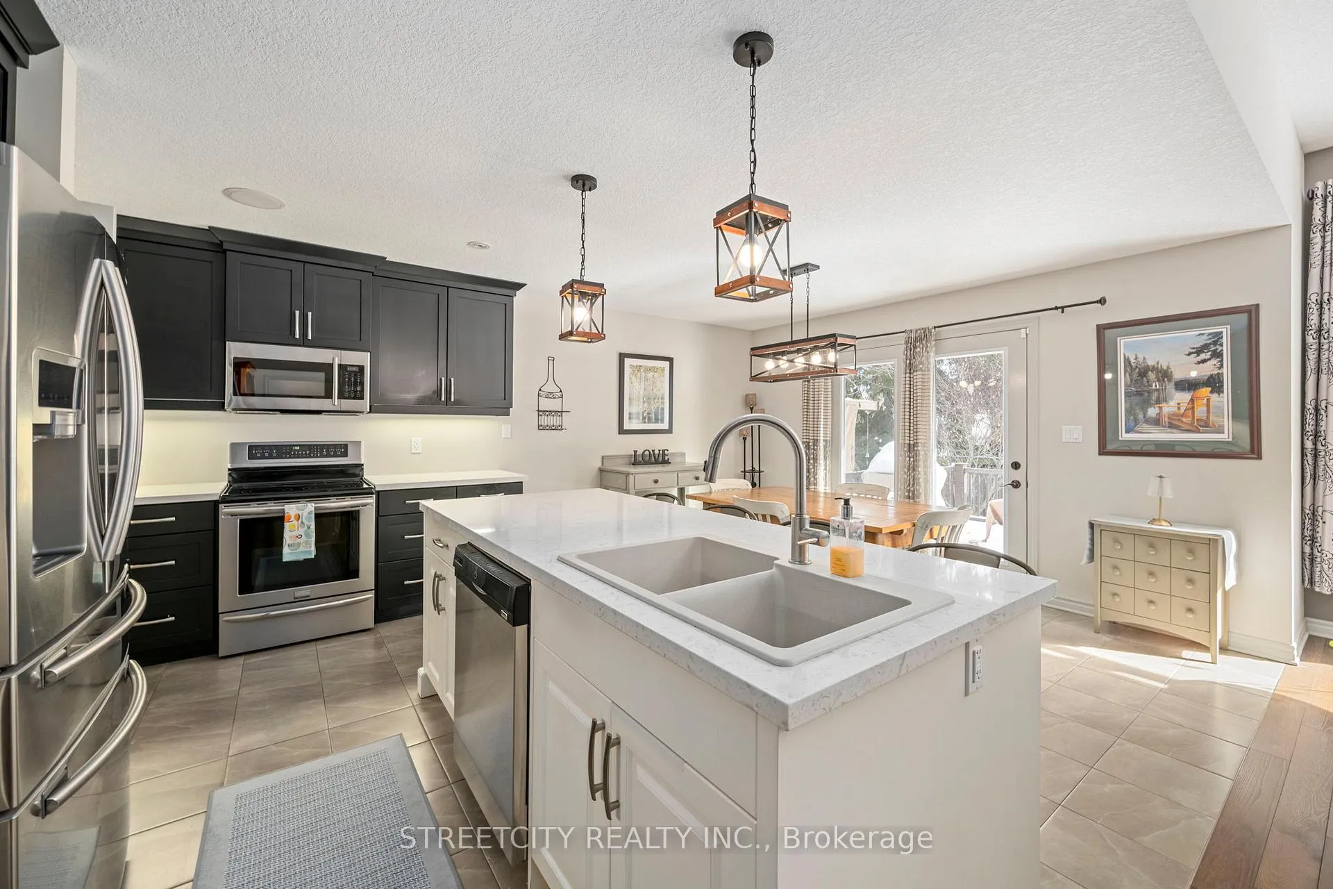 Photo 10 of 17 Tanager Place, St. Thomas — HOMEH