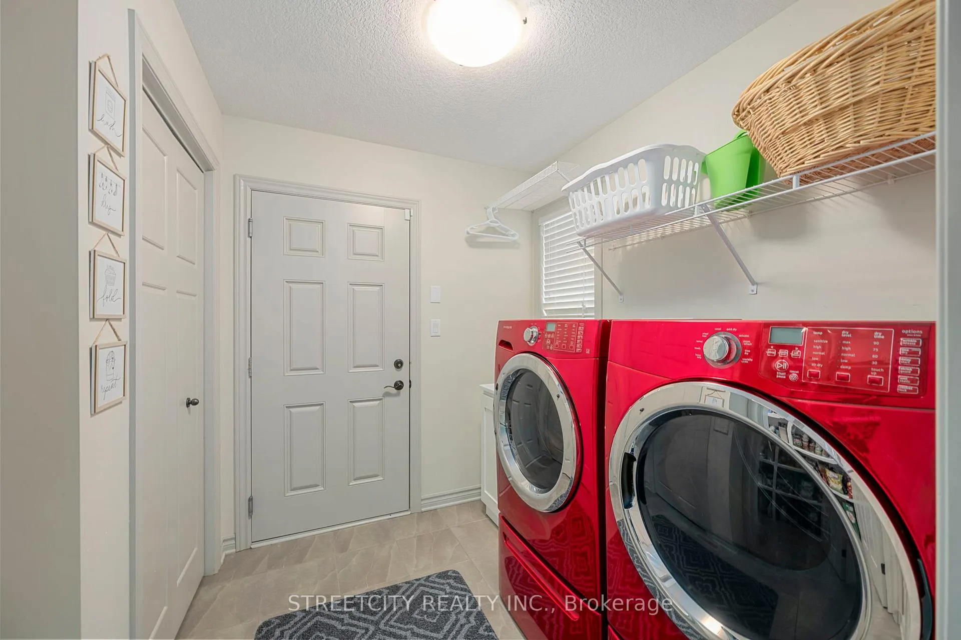 Photo 12 of 17 Tanager Place, St. Thomas — HOMEH