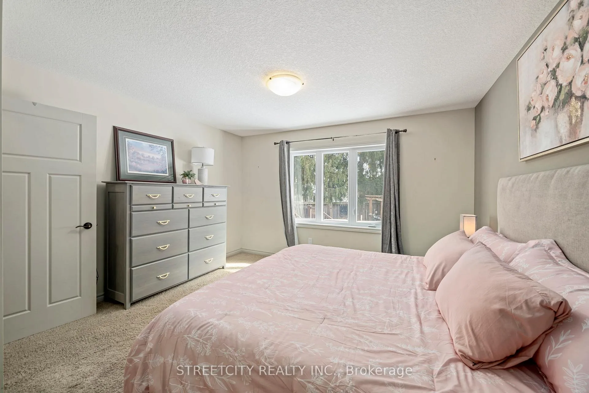 Photo 15 of 17 Tanager Place, St. Thomas — HOMEH