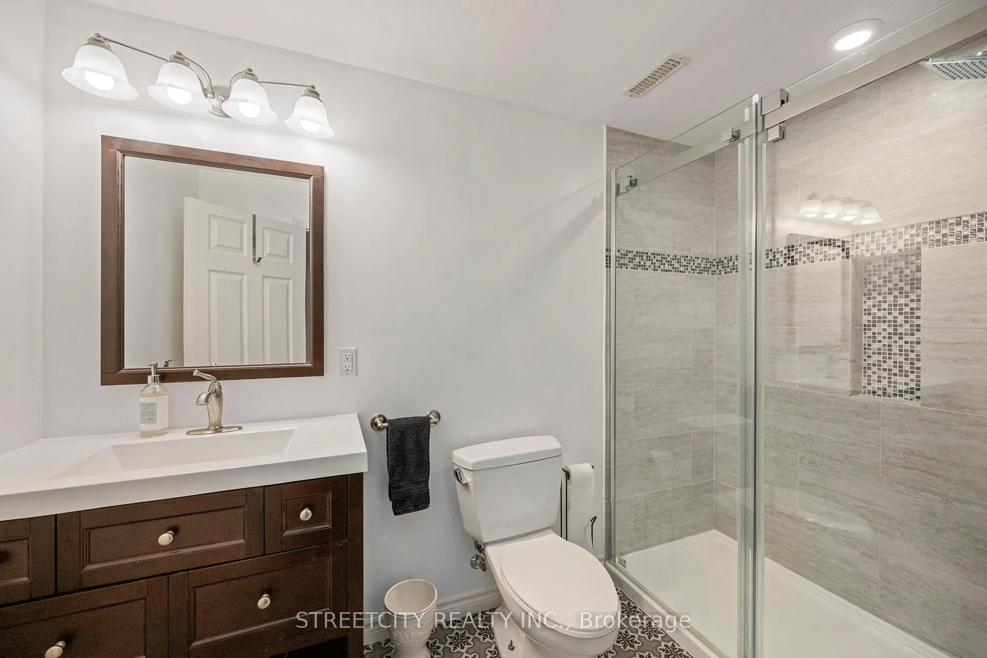 Photo 26 of 17 Tanager Place, St. Thomas — HOMEH