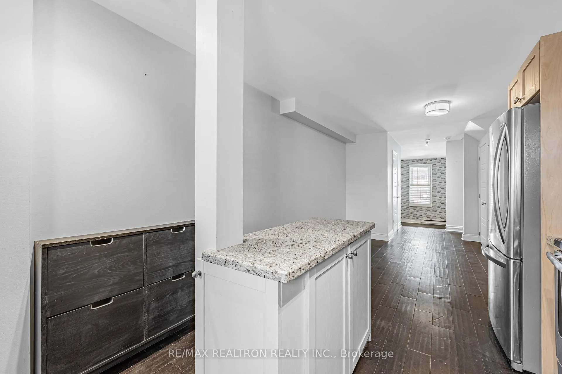 Photo 7 of Unit 2, 101 Glen Manor Drive, Toronto, The Beaches — HOMEH
