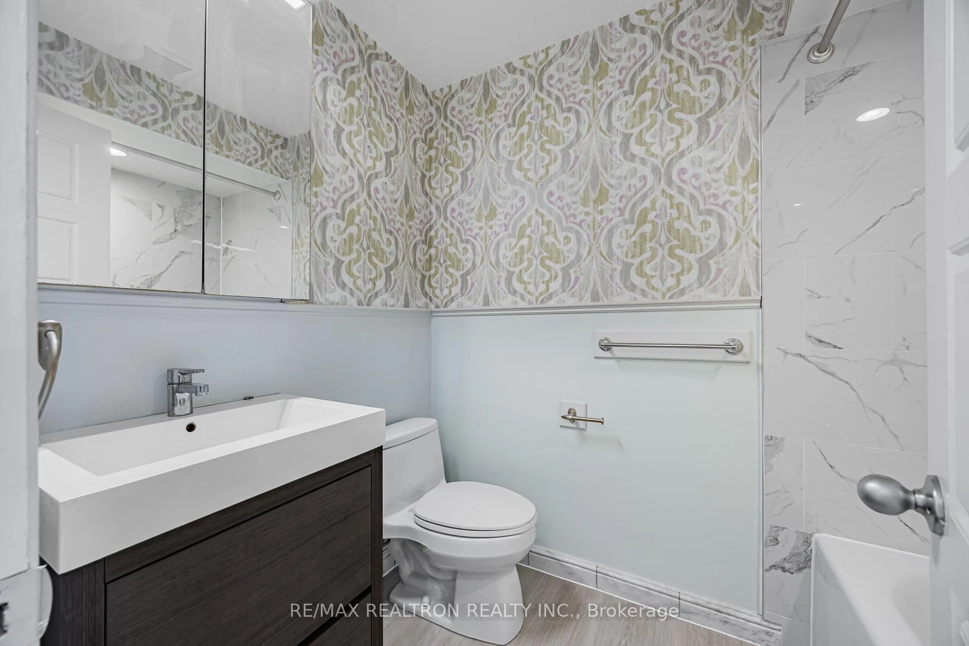 Photo 19 of Unit 2, 101 Glen Manor Drive, Toronto, The Beaches — HOMEH